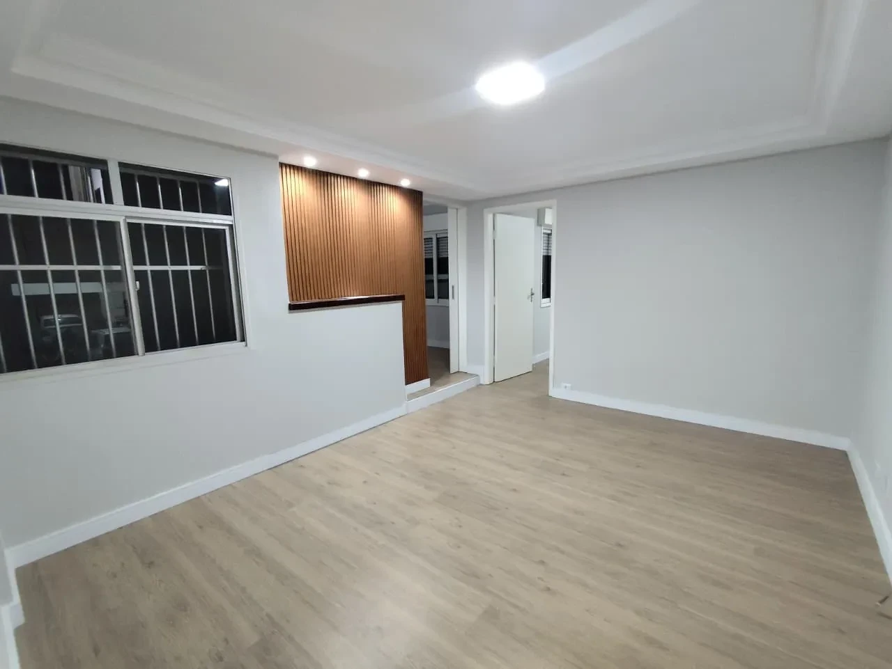 Imagem Apartamento com 2 Quartos à Venda, 56 metros em Pompéia - Santos