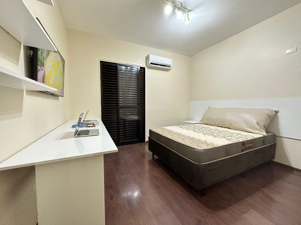 Imagem Apartamento com 2 Quartos à Venda, 99 m²em Gonzaga - Santos