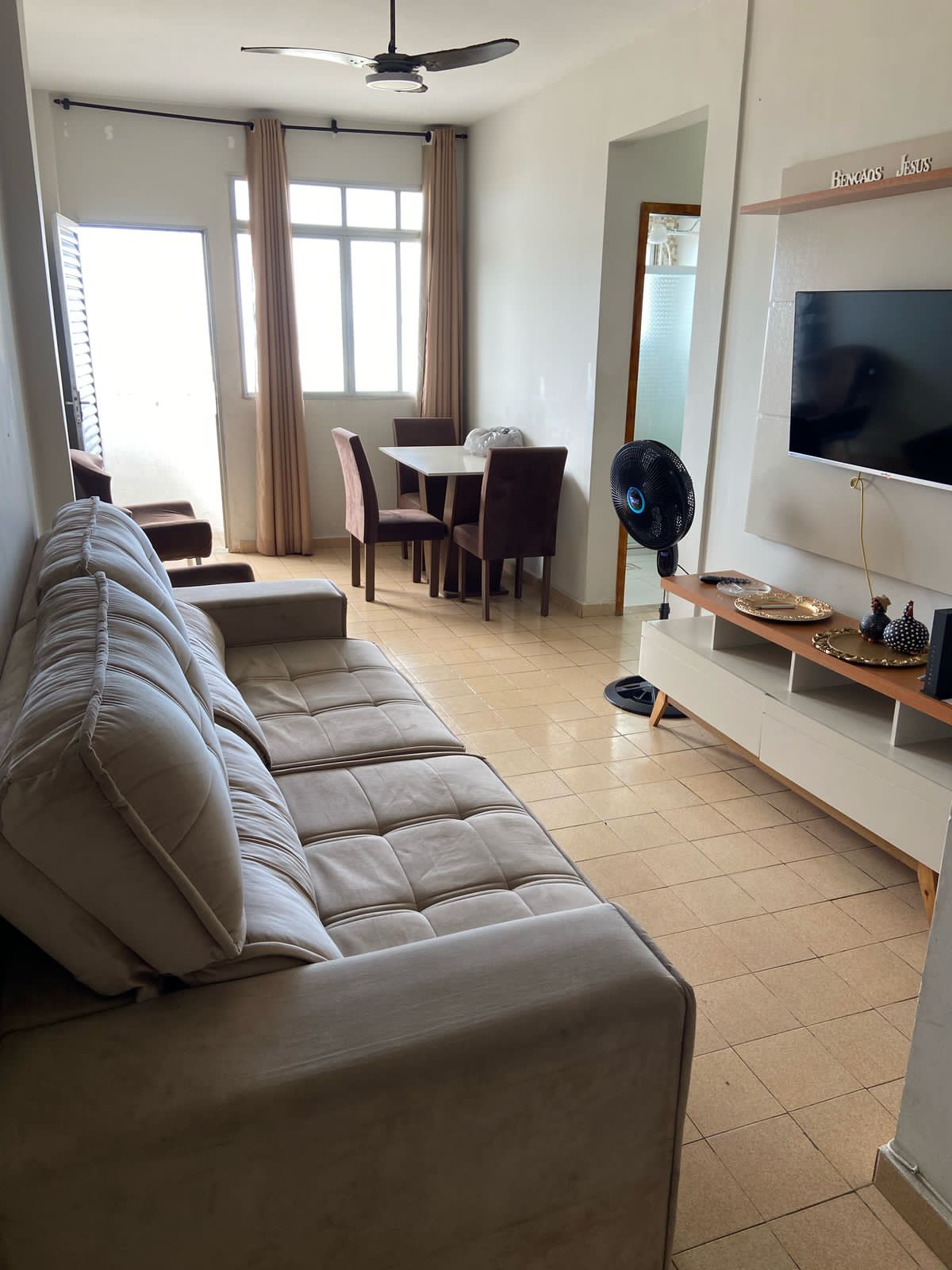Imagem Apartamento com 2 Quartos à Venda, 70 m² em Guilhermina - Praia Grande