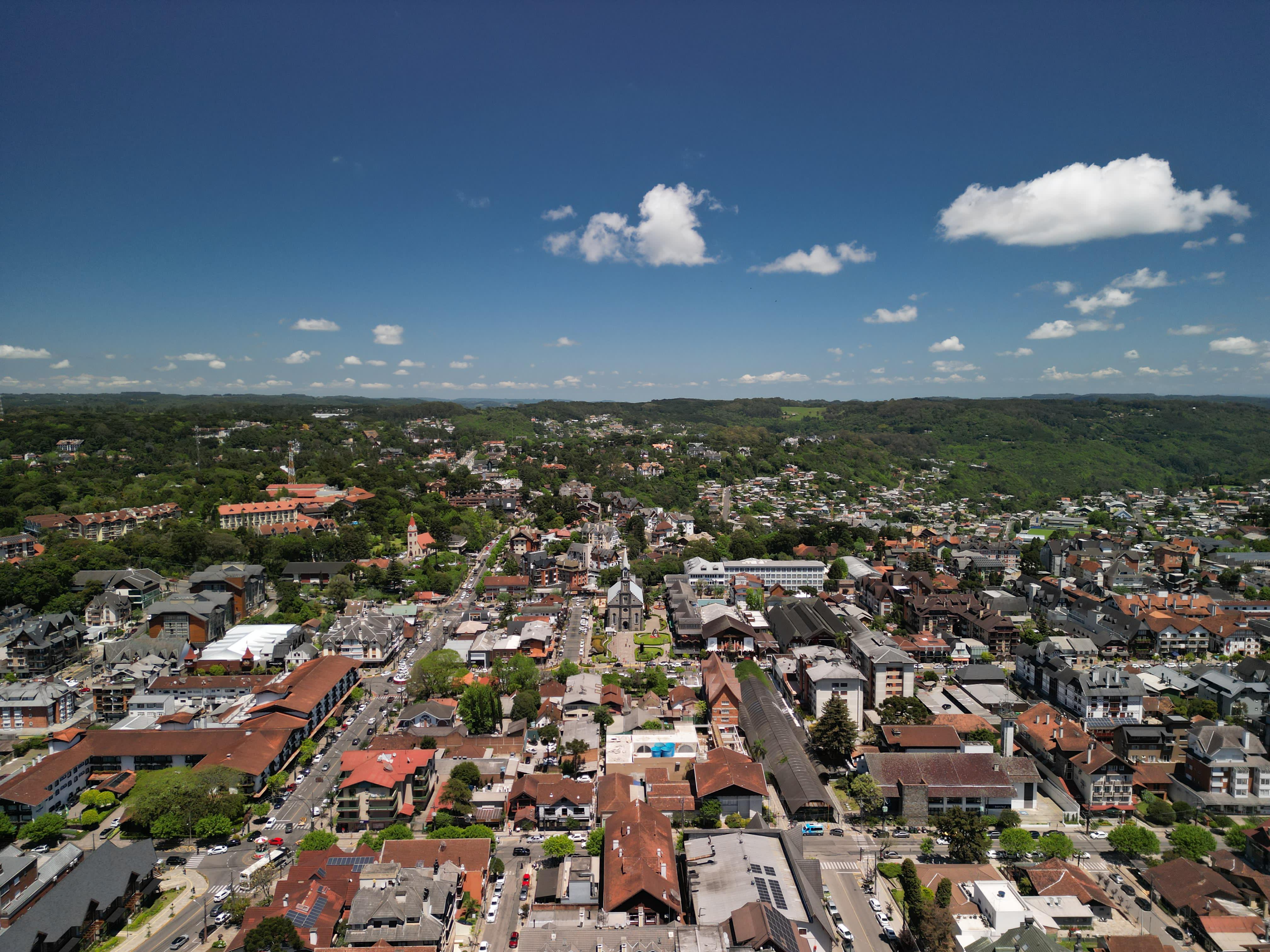 Imagem Apartamento com 1 Quarto à Venda, 73 m²em Planalto - Gramado