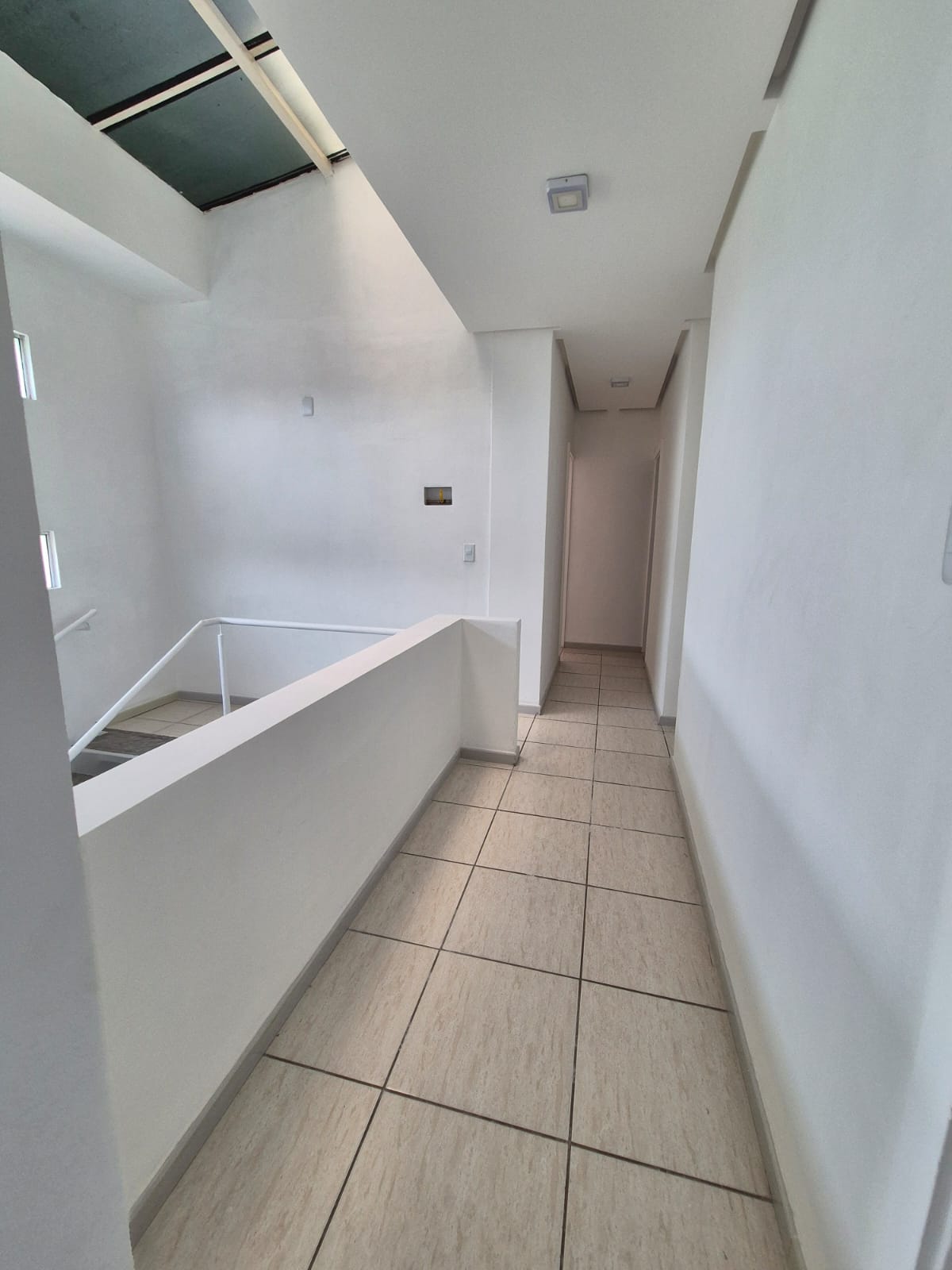 Imagem Casa de Condomínio com 3 Quartos à Venda ou Locação, 300 m²em Tarumã - Manaus
