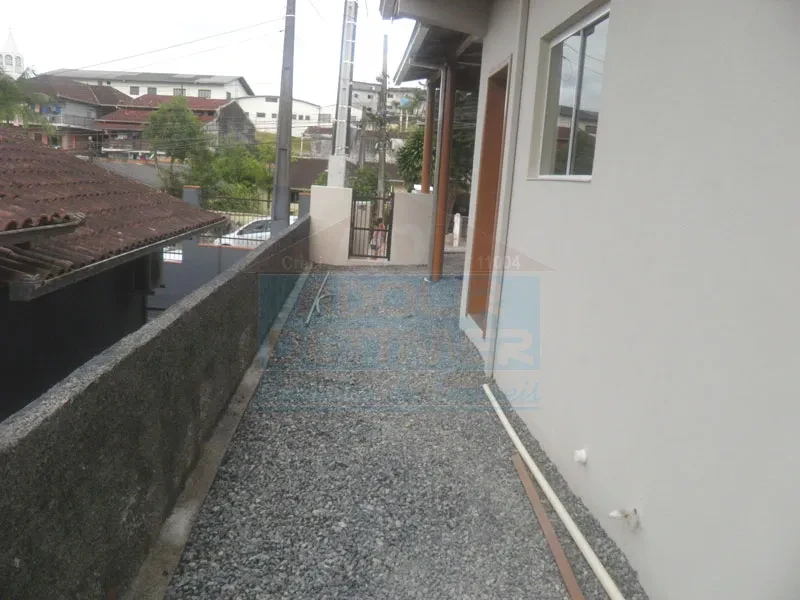 Imagem Kitnet com 1 Quarto para Alugar, 36 m² em Costa e Silva - Joinville
