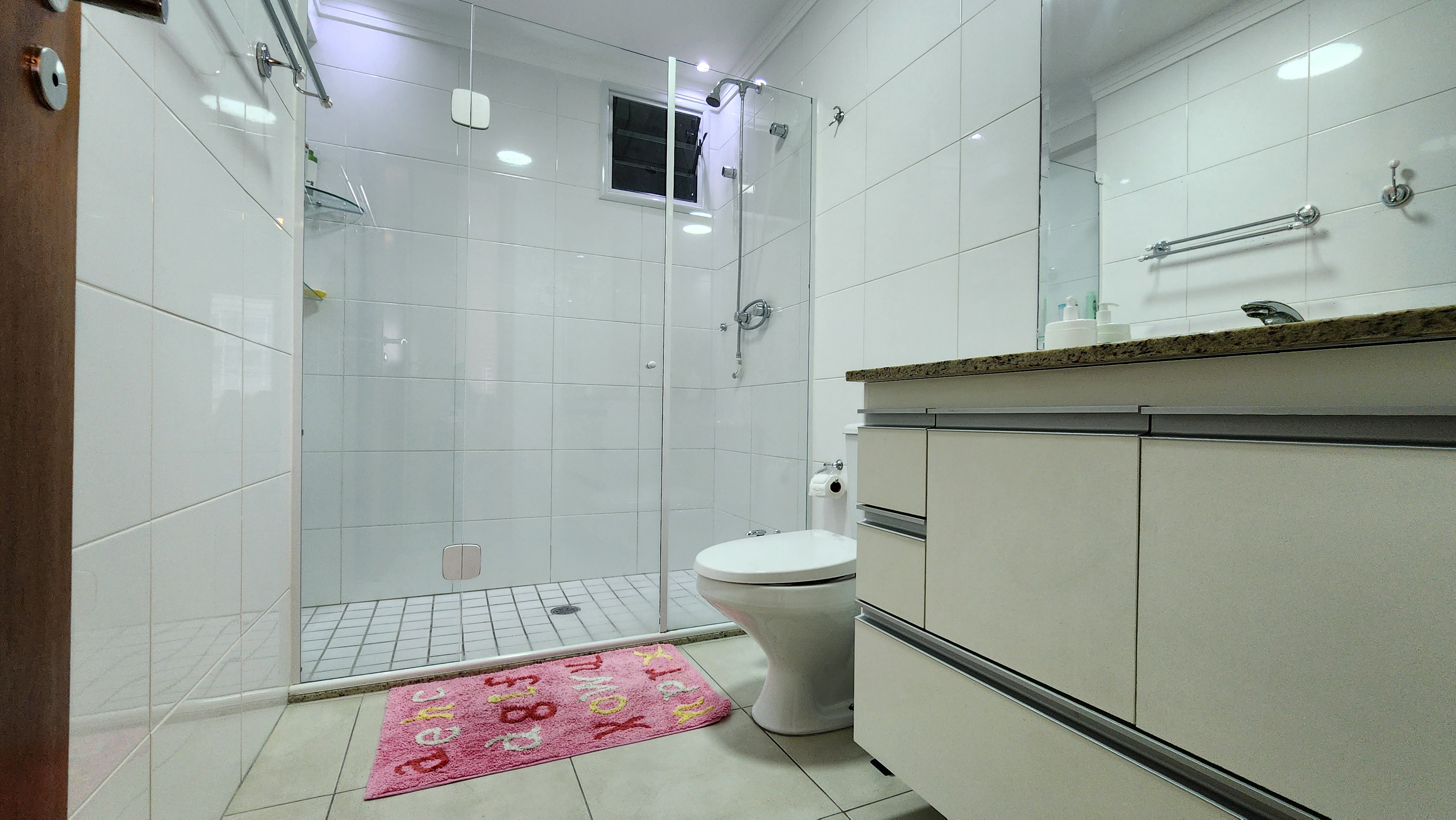 Imagem Apartamento com 2 Quartos à Venda, 99 m²em Gonzaga - Santos