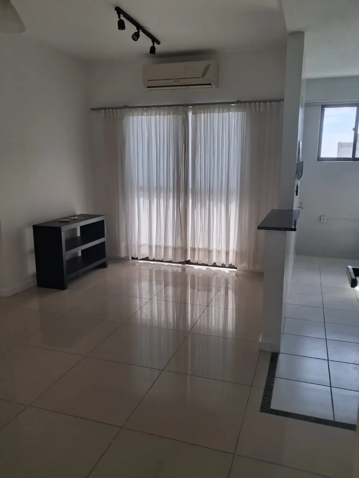 Imagem Apartamento com 2 Quartos para Alugar, 52 m² em Luiz Anselmo - Salvador