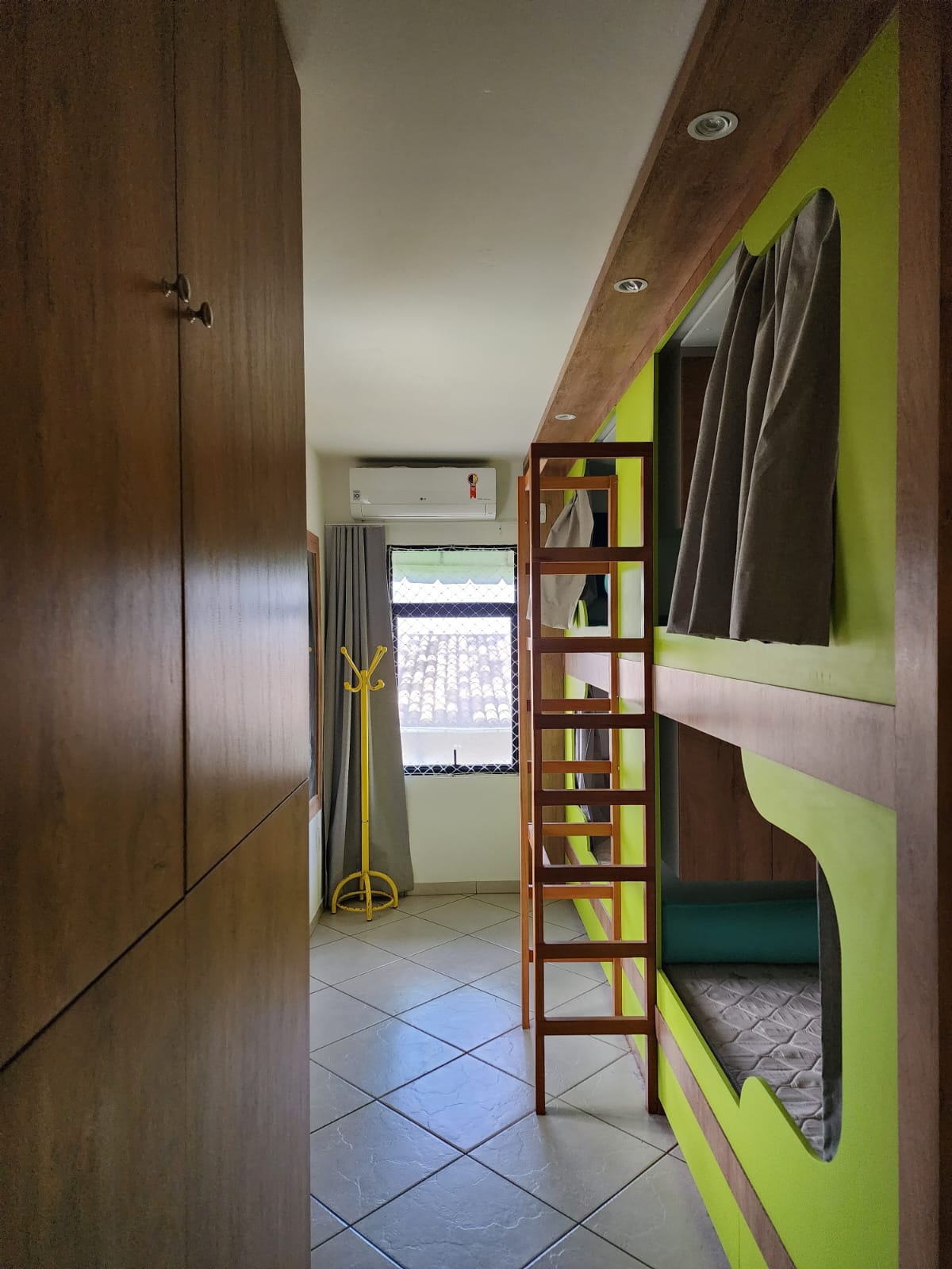 Imagem Edifício Residencial com 15 Quartos à Venda, 700 m² em Ponta Negra - Natal