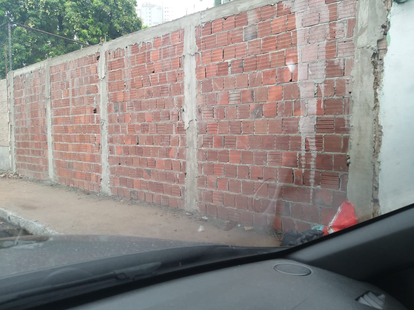 Foto do imóvel: Terreno à Venda, 1.000 m² em Várzea - Recife