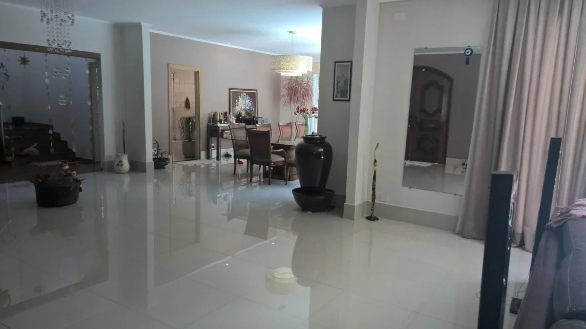 Imagem Casa com 4 Quartos à Venda, 600 m² em Bela Aliança - São Paulo