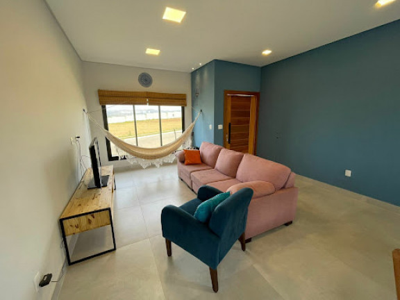 Casa de Condomínio com 4 Quartos à Venda, 223 m² em Parque Residencial Maria Elmira - Caçapava