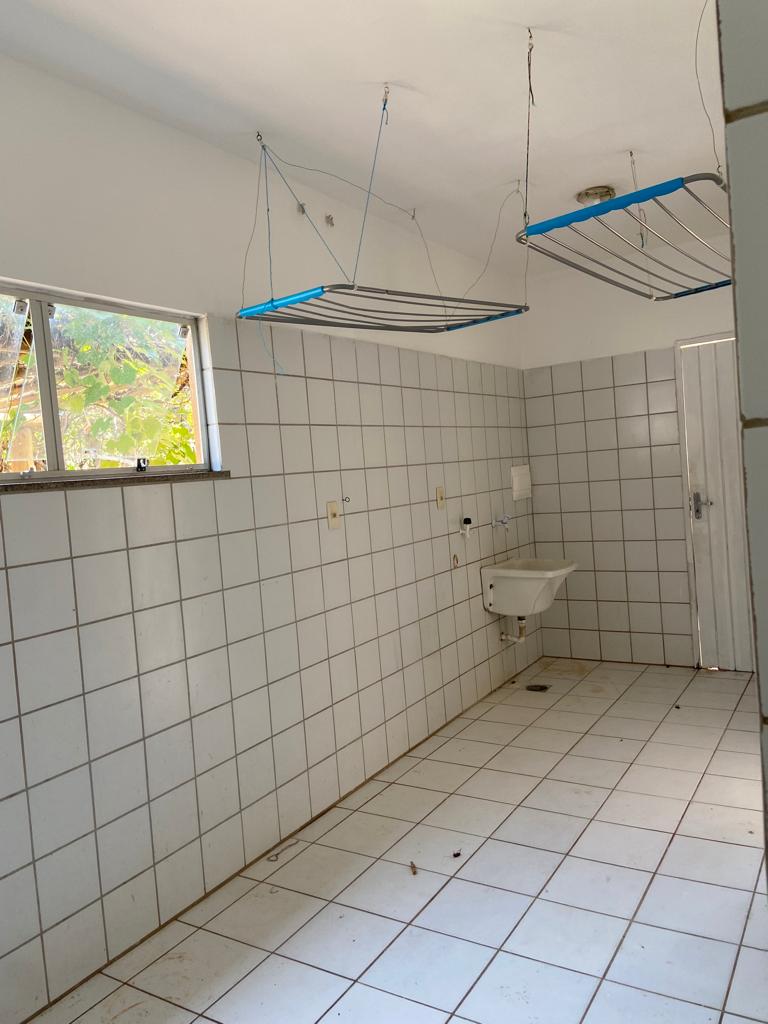 Imagem Casa com 3 Quartos para Alugar, em Miragem - Lauro de Freitas
