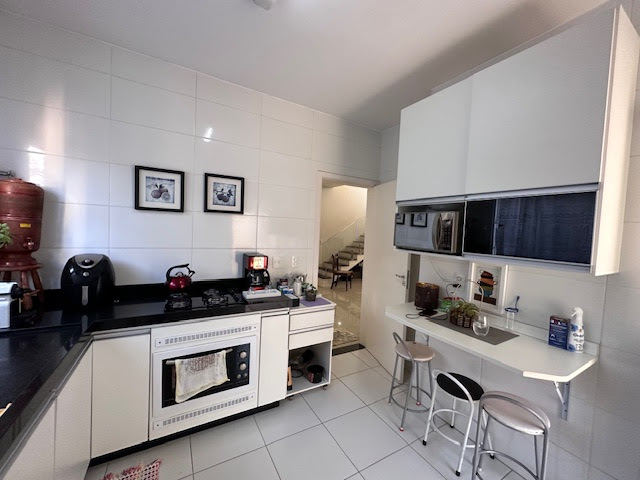 Imagem Casa de Condomínio com 3 Quartos à Venda, 170 m²em Jardim Ermida I - Jundiaí