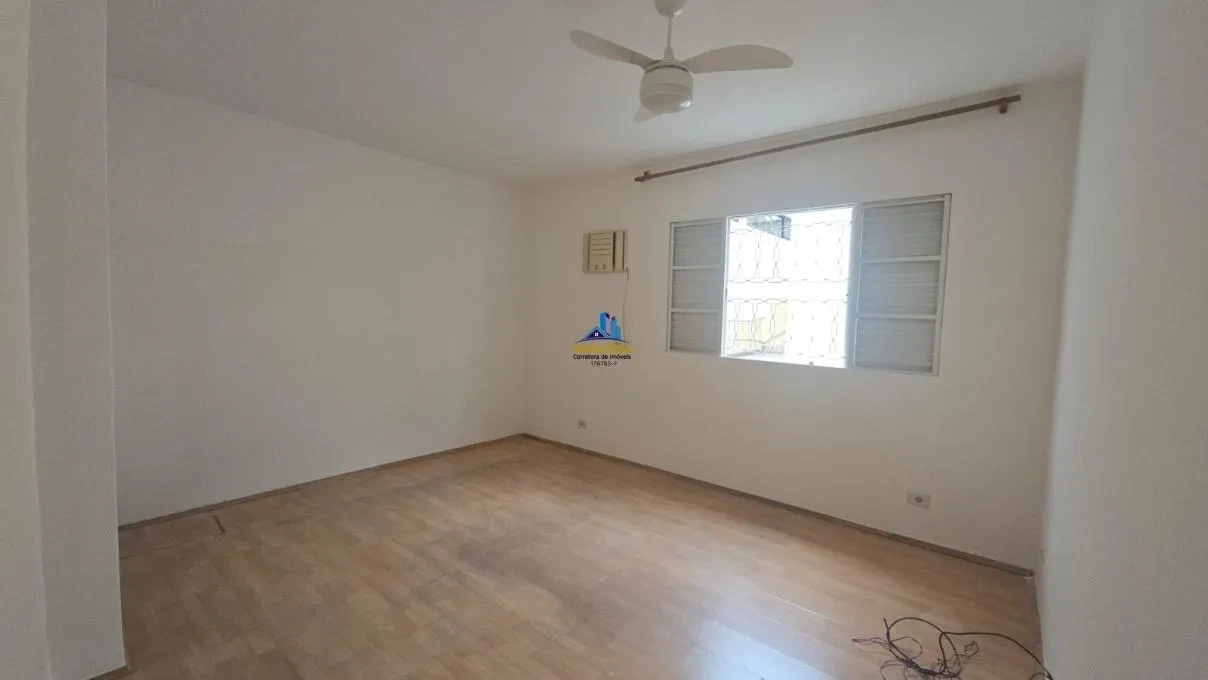 Imagem Casa com 3 Quartos à Venda, 181 metros em Jardim Londrina - São Paulo