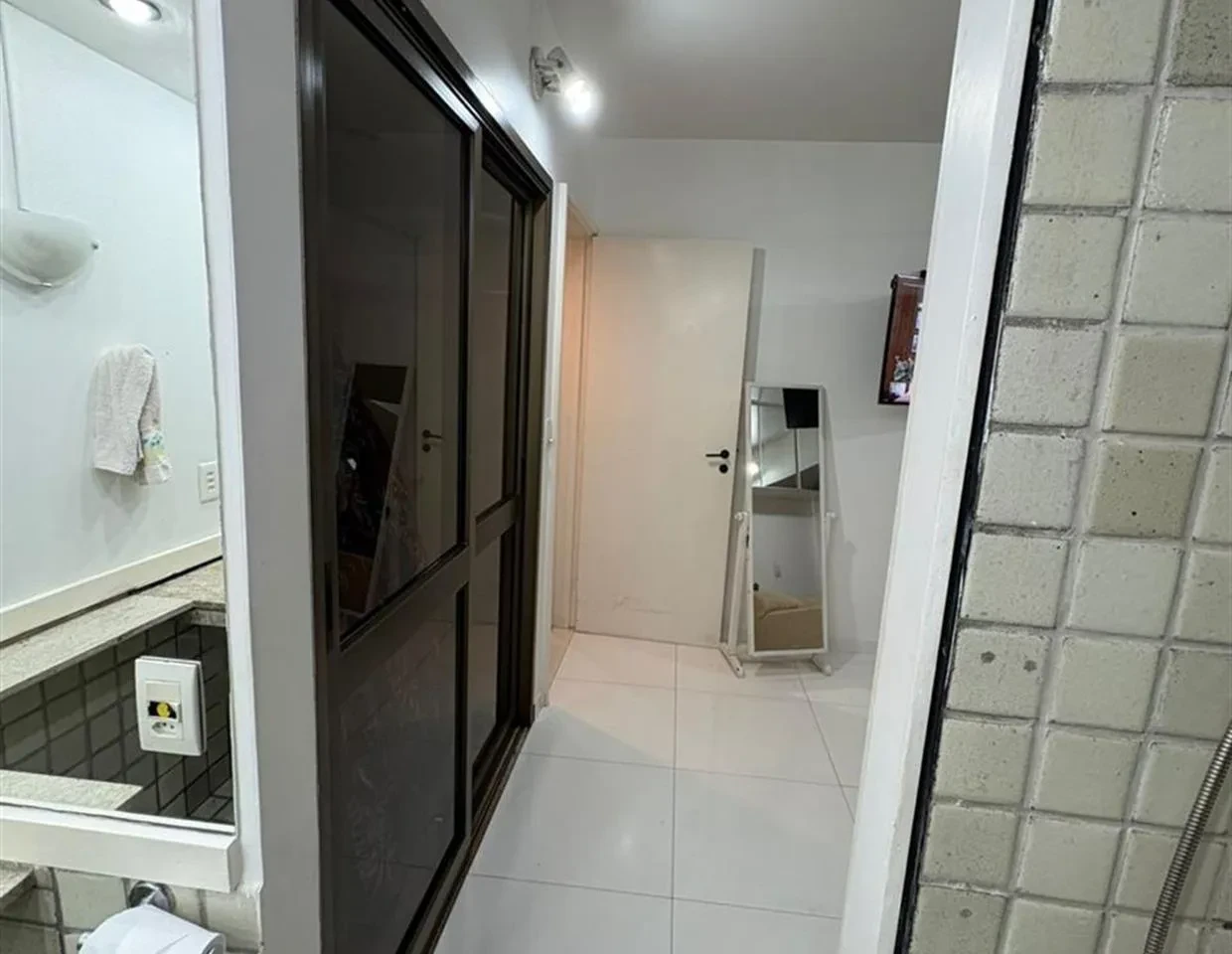 Imagem Apartamento com 2 Quartos para Alugar, 89 m² em Leblon - Rio de Janeiro