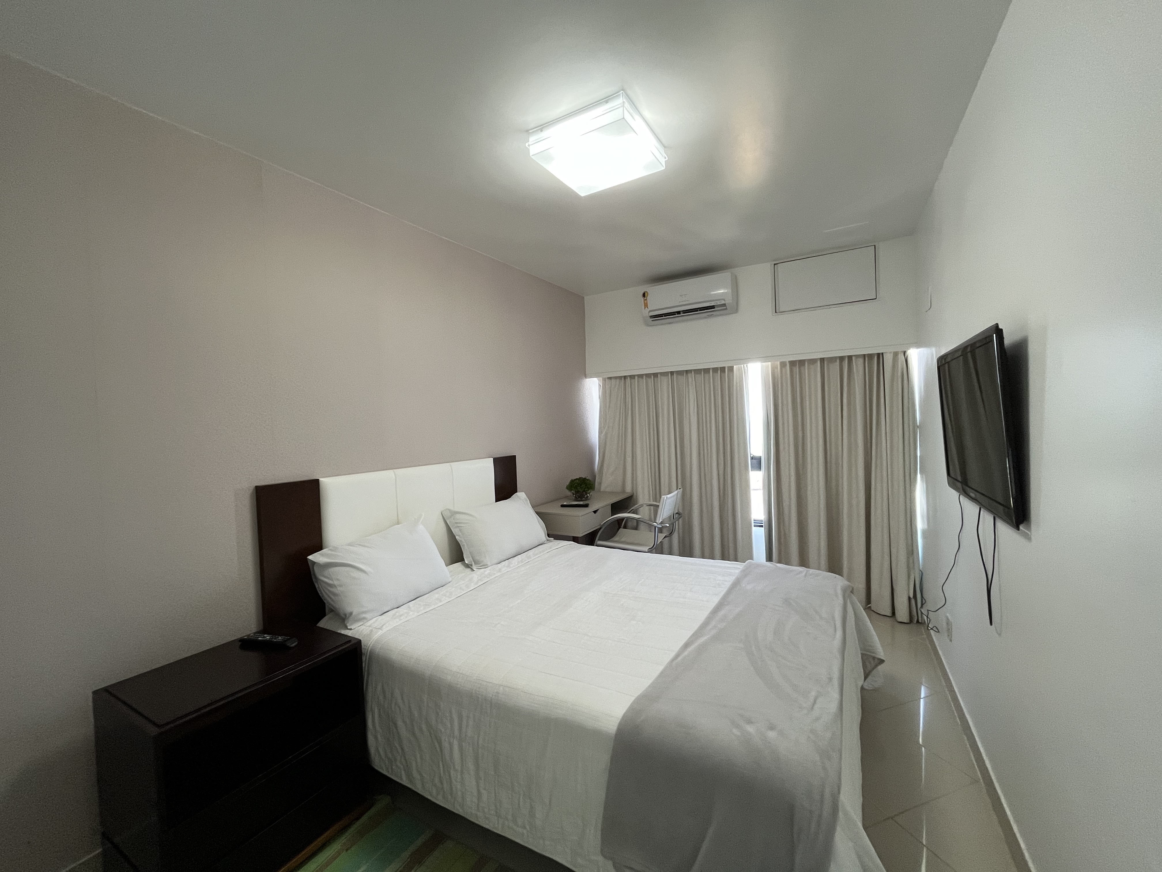 Imagem Apartamento com 2 Quartos à Venda, 65 m²em Ondina - Salvador