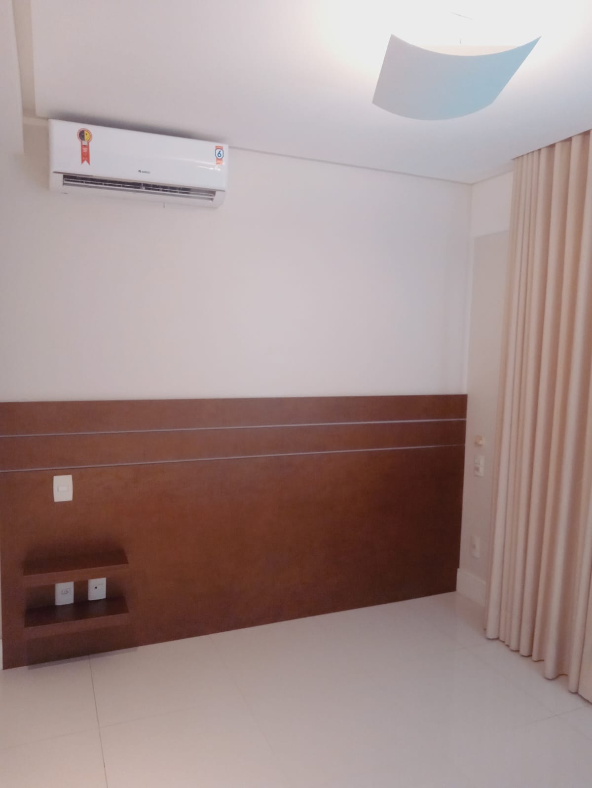 Imagem Apartamento com 3 Quartos para Alugar, 142 m²em Piatã - Salvador
