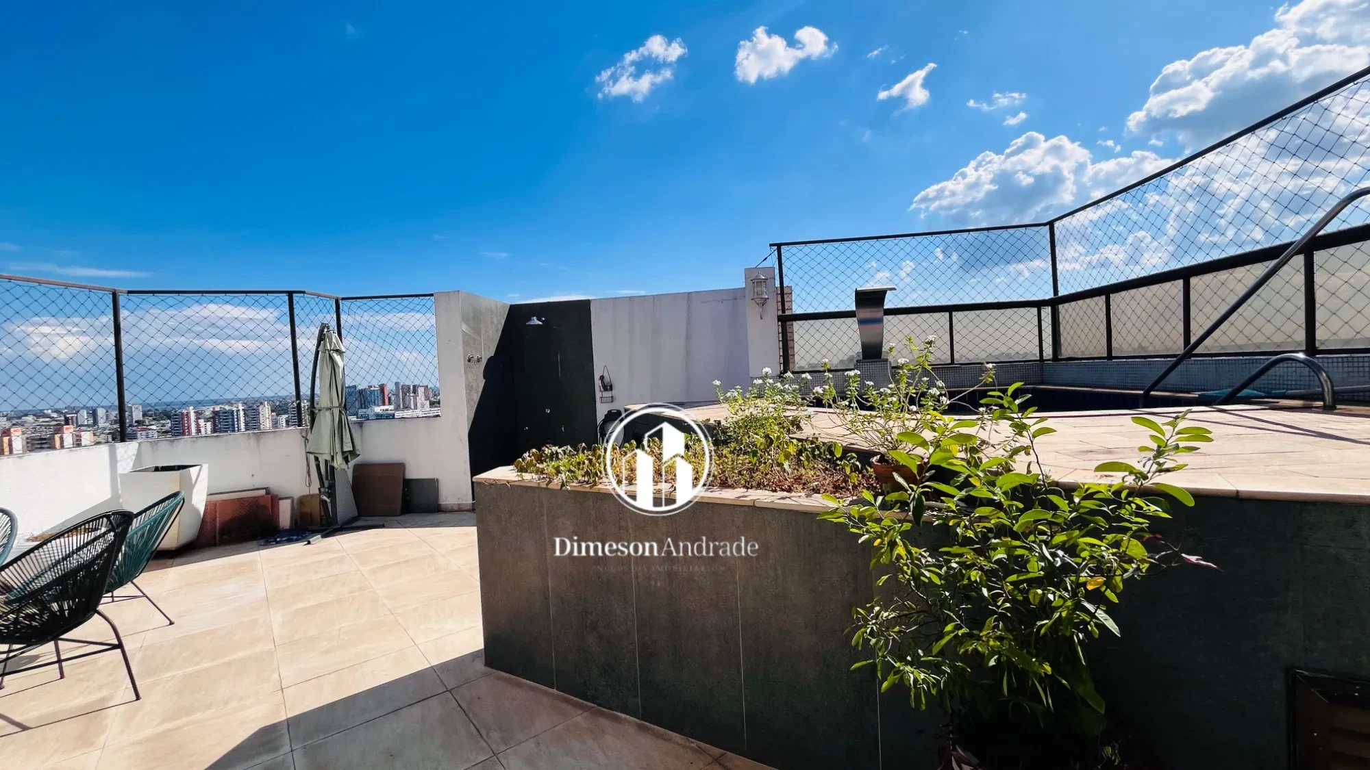 Imagem Cobertura com 5 Quartos à Venda, 321 m² em Parque 10 de Novembro - Manaus