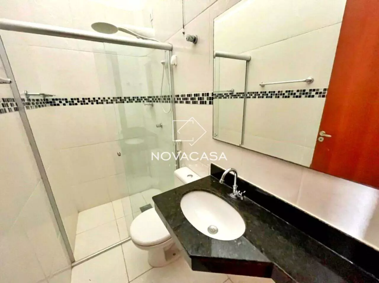Imagem Casa com 3 Quartos à Venda, 85 m² em Heliópolis - Belo Horizonte