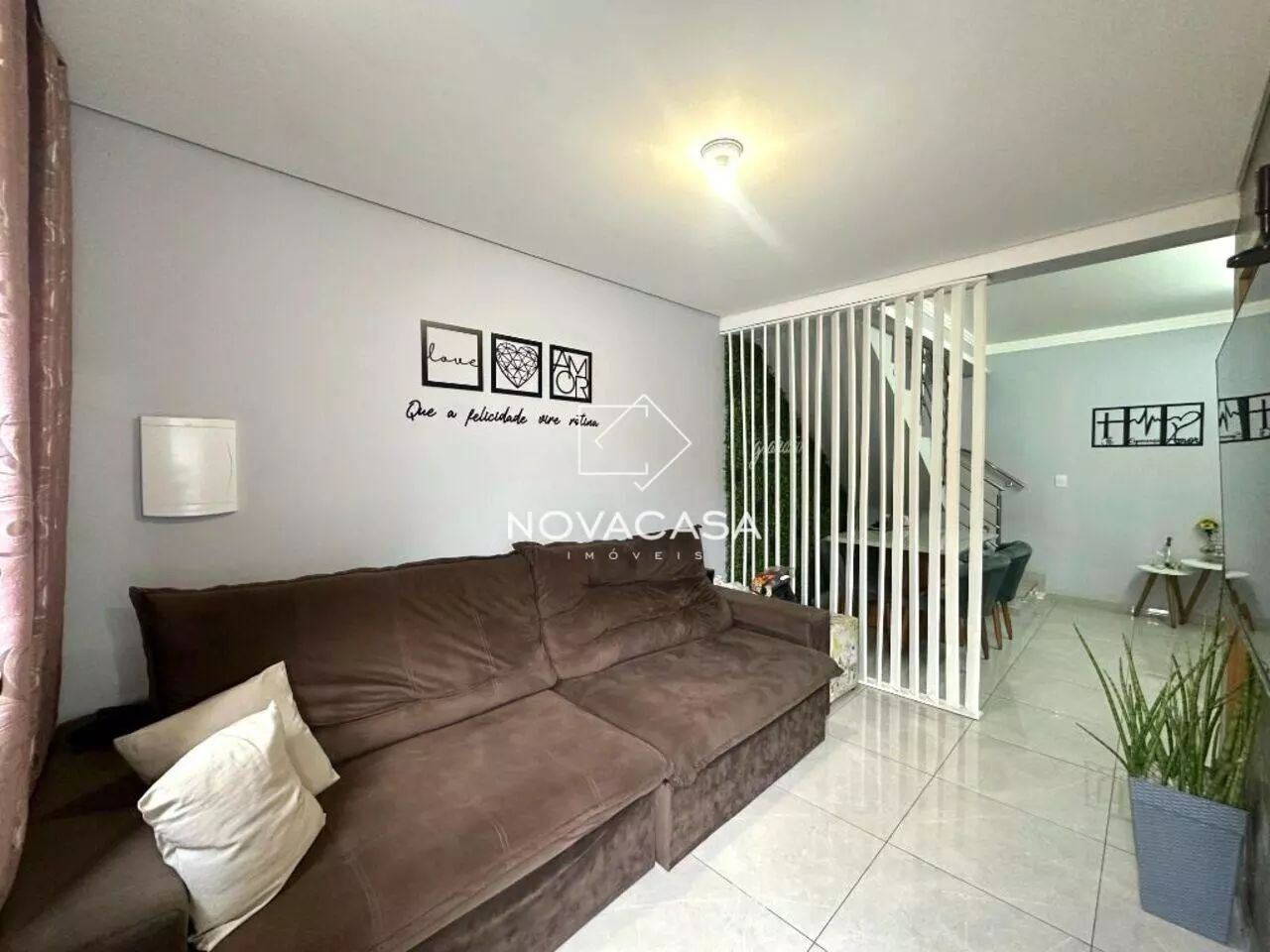 Imagem Casa com 2 Quartos à Venda, 70 m² em Santa Mônica - Belo Horizonte