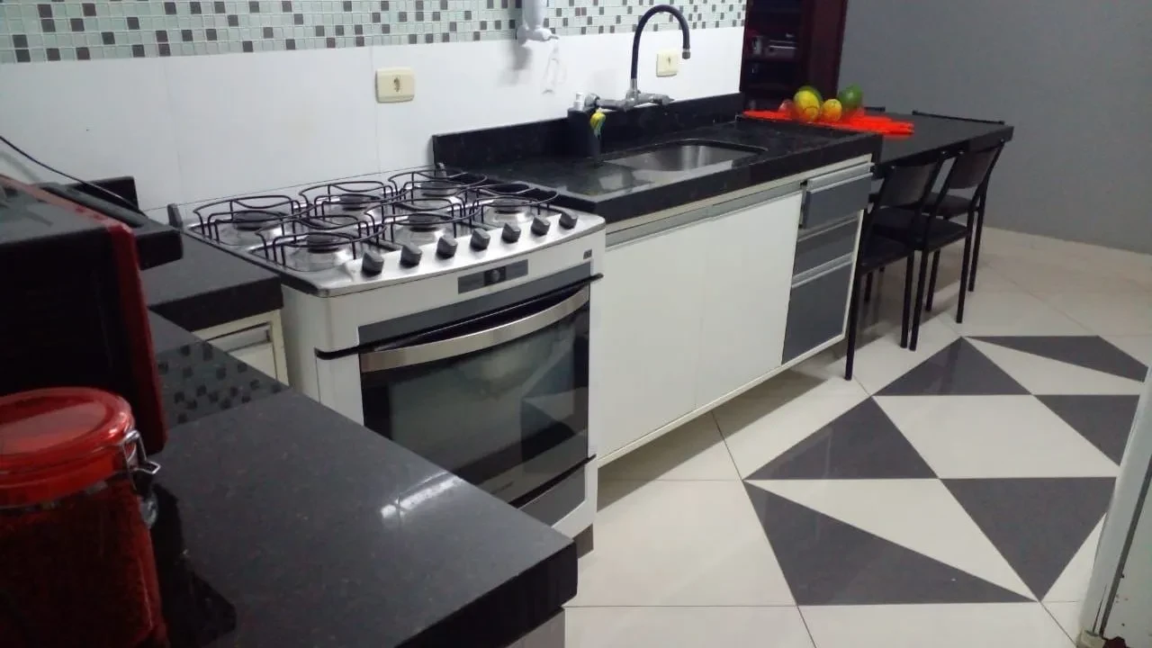 Imagem Casa com 3 Quartos à Venda, 210 m² em Centro - São Vicente