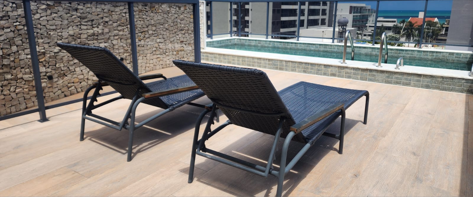 Foto do imóvel: Studio com 1 Quarto à Venda ou Temporada, 30 m² em Jardim Oceania - João Pessoa