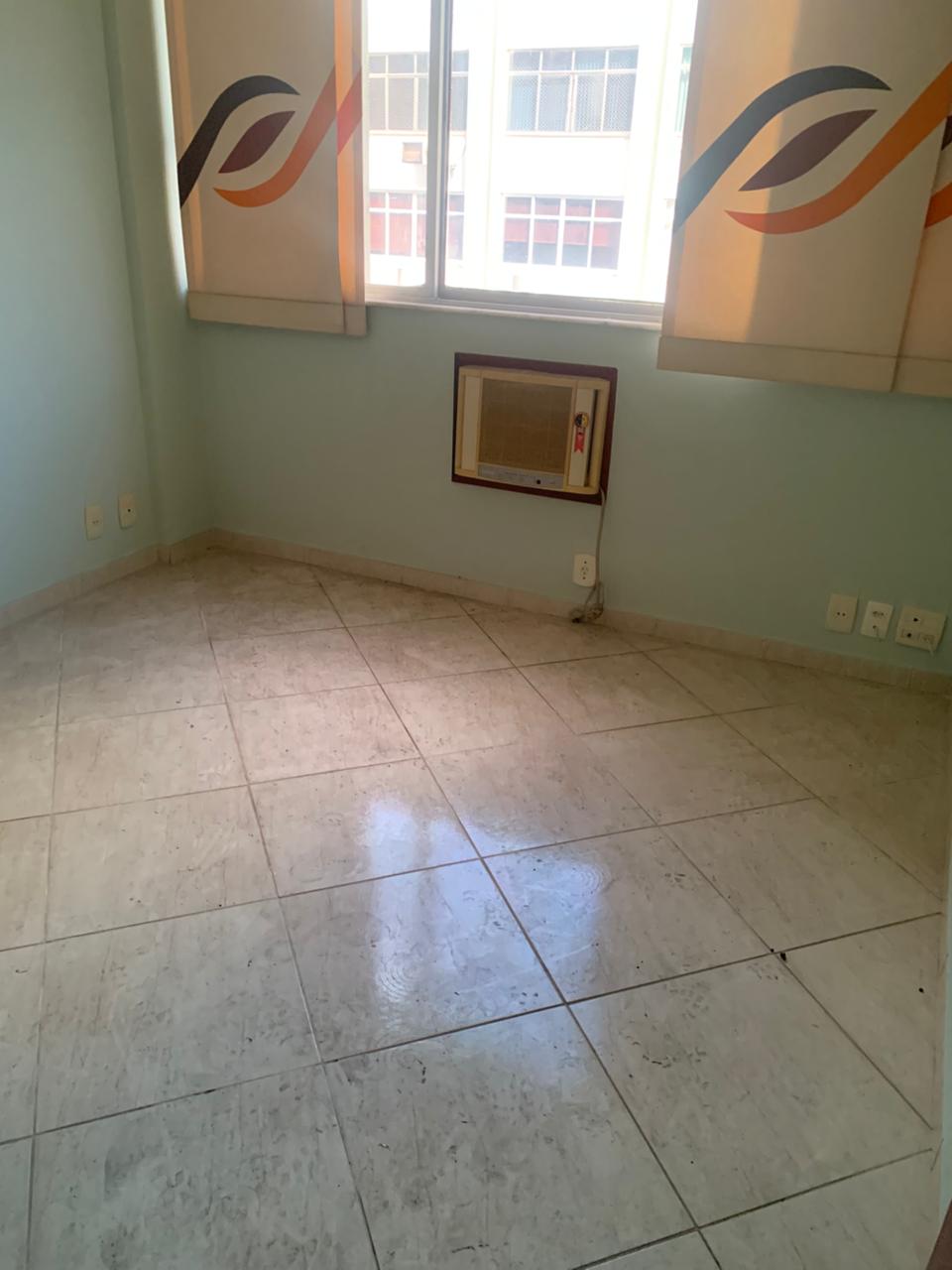 Imagem Apartamento com 3 Quartos à Venda, 110 m² em Icaraí - Niterói