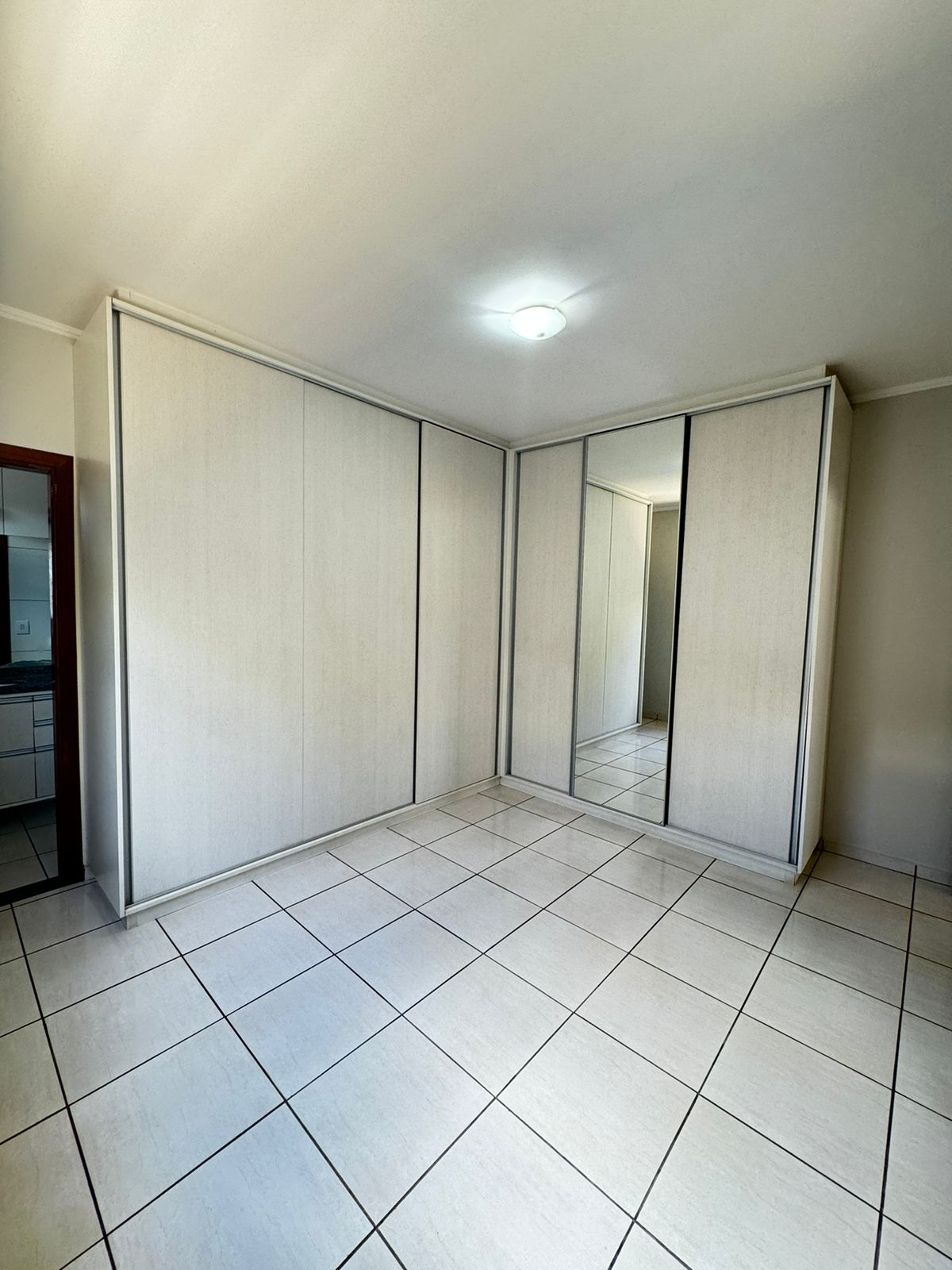 Imagem Casa com 3 Quartos à Venda, 170 m²em Bairro Seminário - Campo Grande