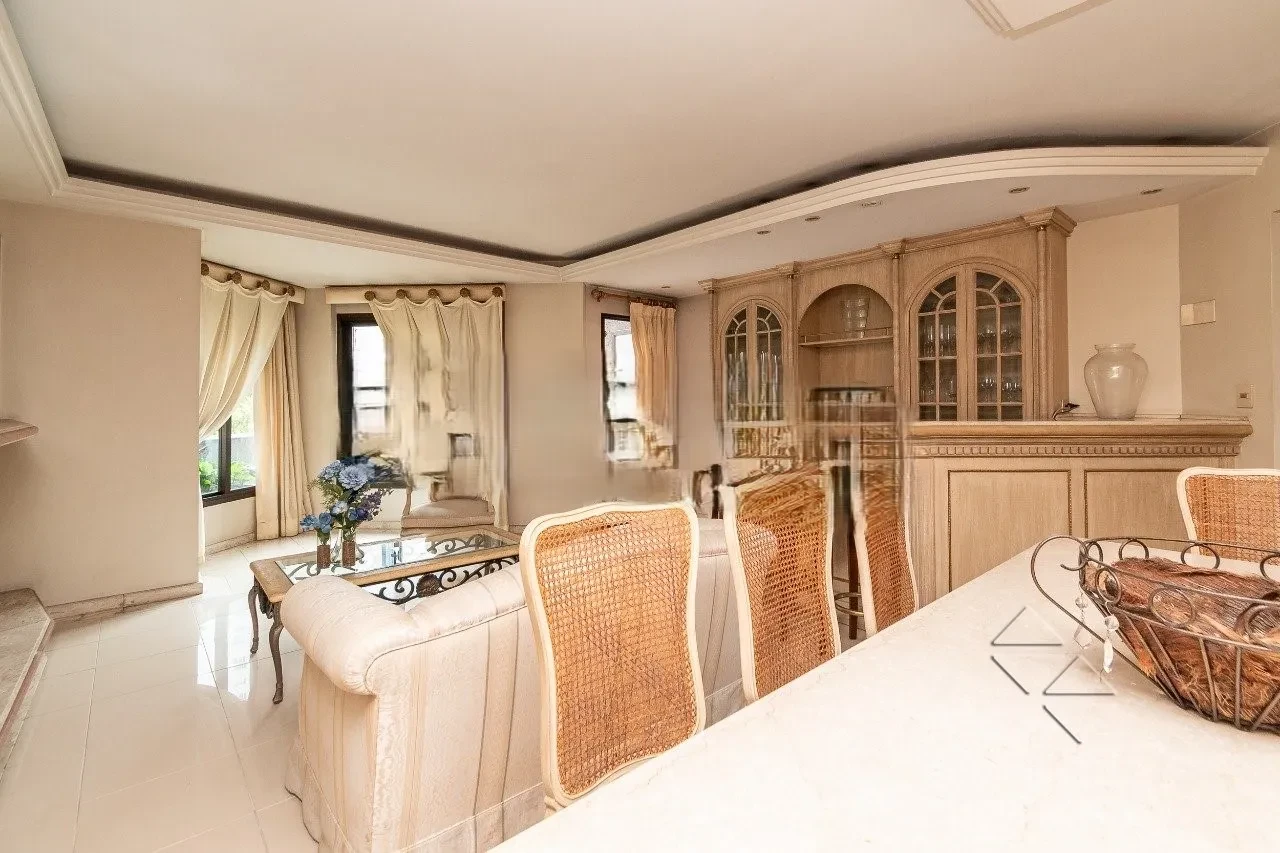 Imagem Apartamento com 4 Quartos à Venda, 160 m² em Cerqueira César - São Paulo