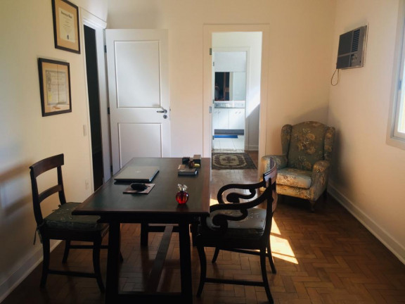 Imagem Apartamento com 3 Quartos à Venda, 193 m² em Cerqueira César - São Paulo