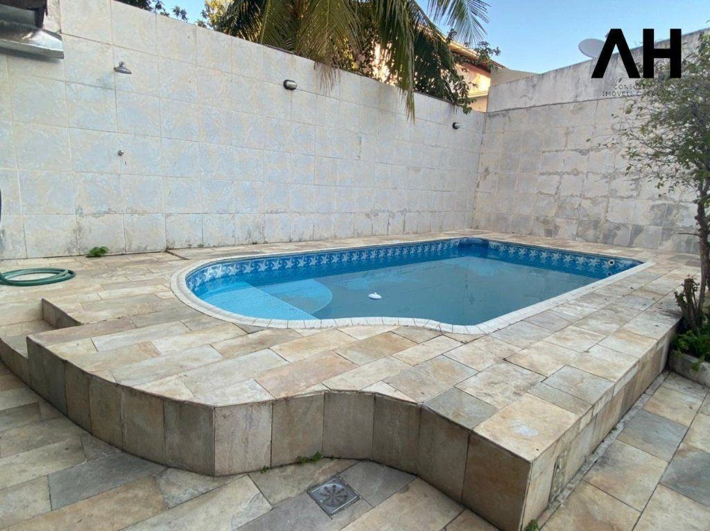 Imagem Casa com 3 Quartos à Venda, 360 m²em Piratininga - Niterói