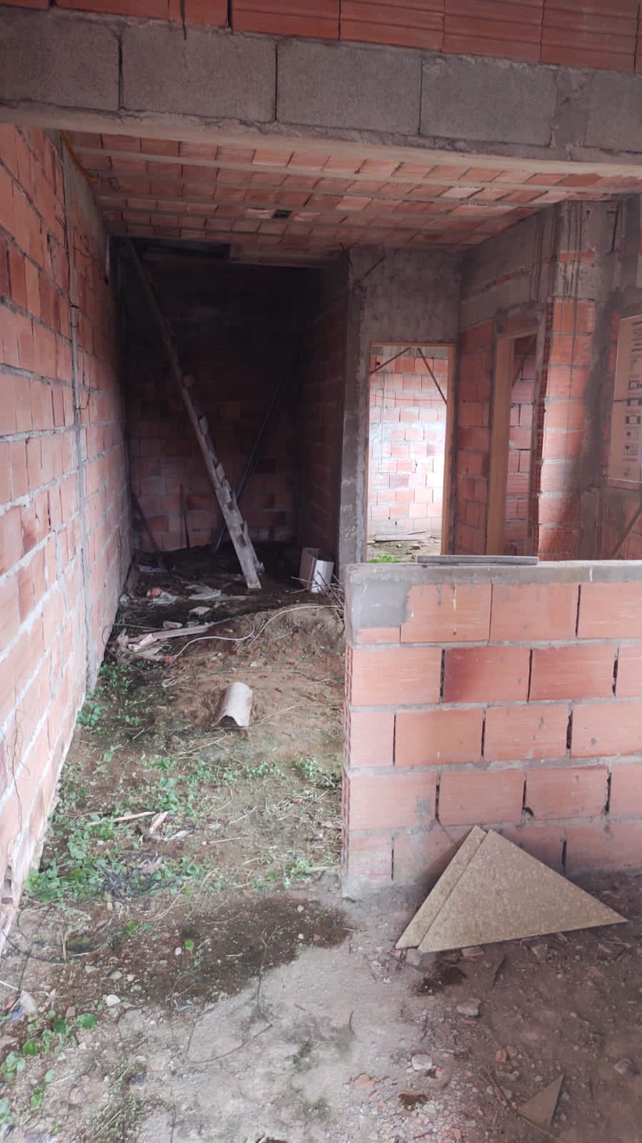 Imagem Sobrado com 2 Quartos à Venda, em Peruibe - Peruíbe