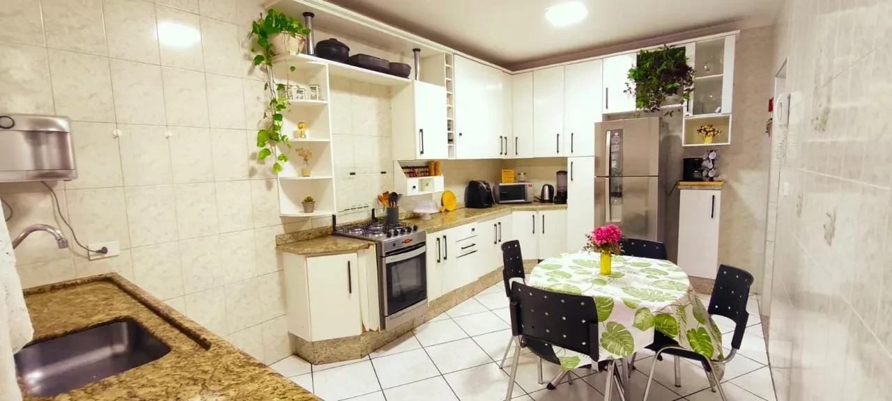 Imagem Casa com 2 Quartos à Venda, 125 m² em Santa Gertrudes - Jundiaí