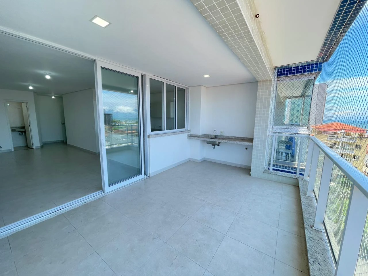 Imagem Apartamento com 3 Quartos à Venda, 130 m² em Parque Balneário Poiares - Caraguatatuba