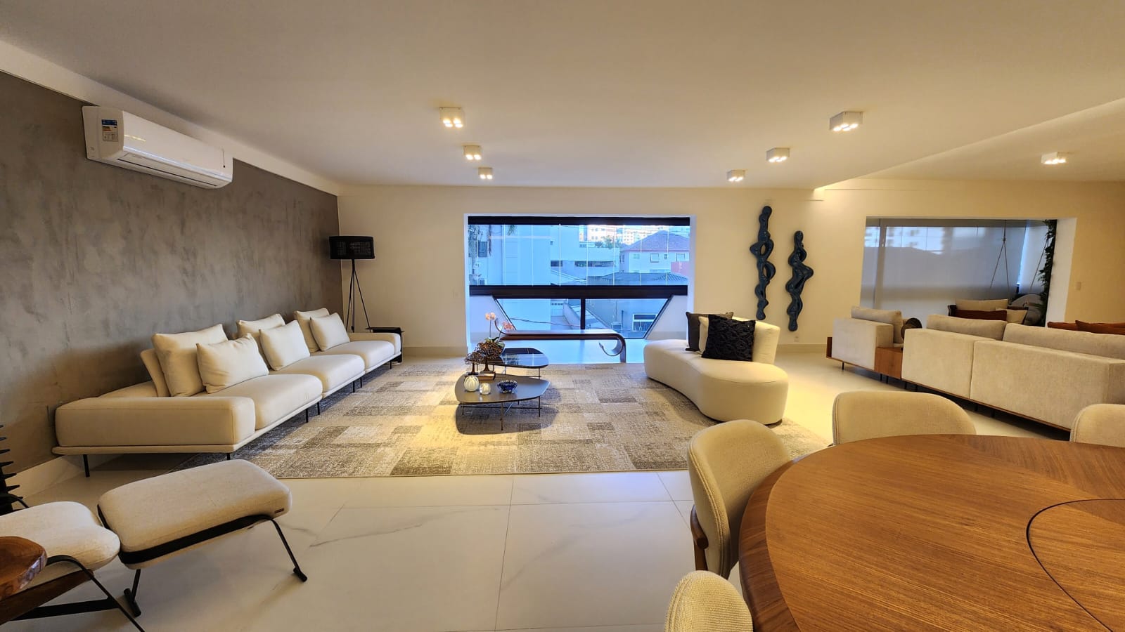 Apartamento com 4 Quartos à Venda, 297 m²em Boqueirão - Santos