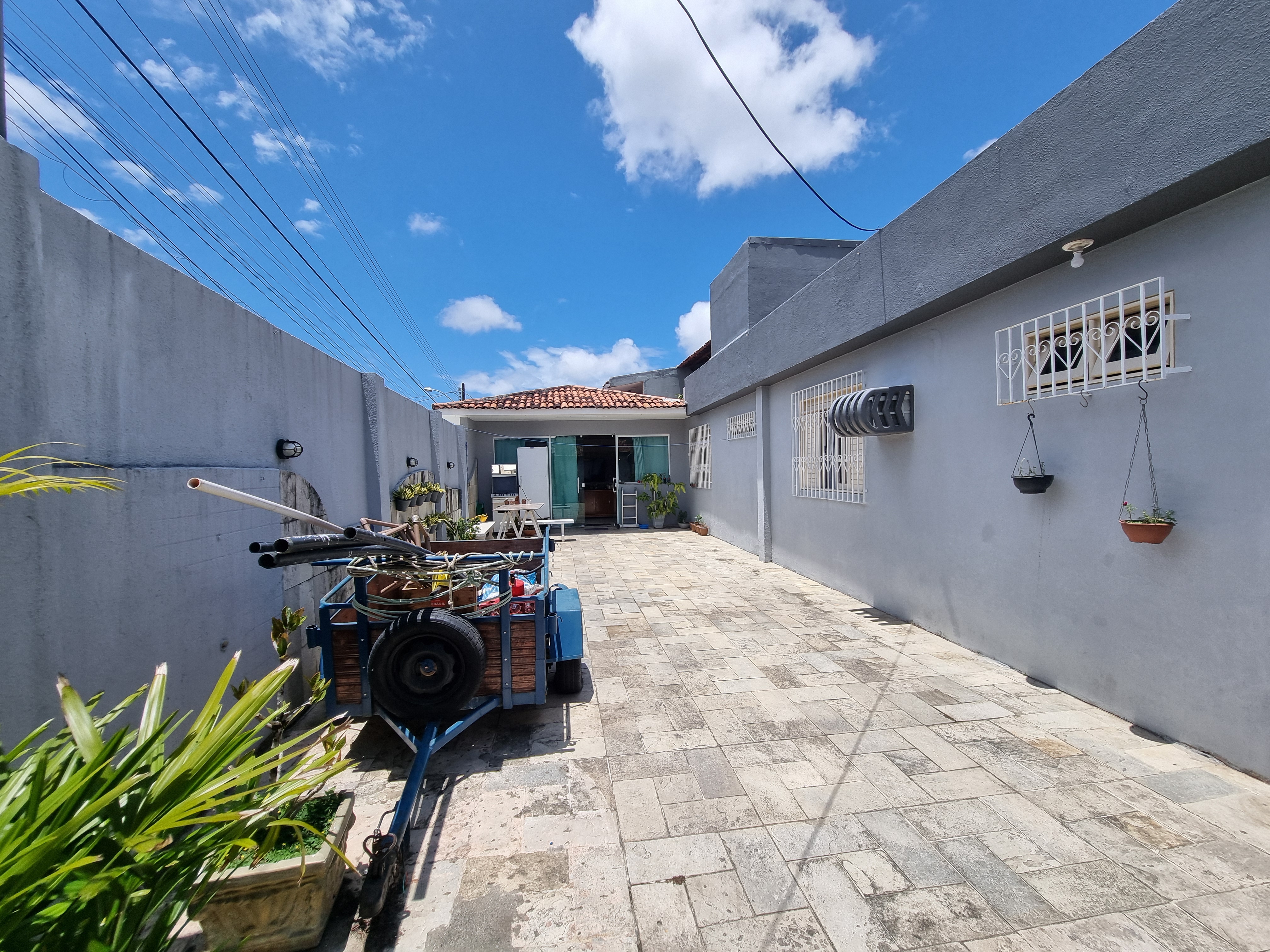 Imagem Casa com 4 Quartos à Venda, 282 m² em Gruta de Lourdes - Maceió