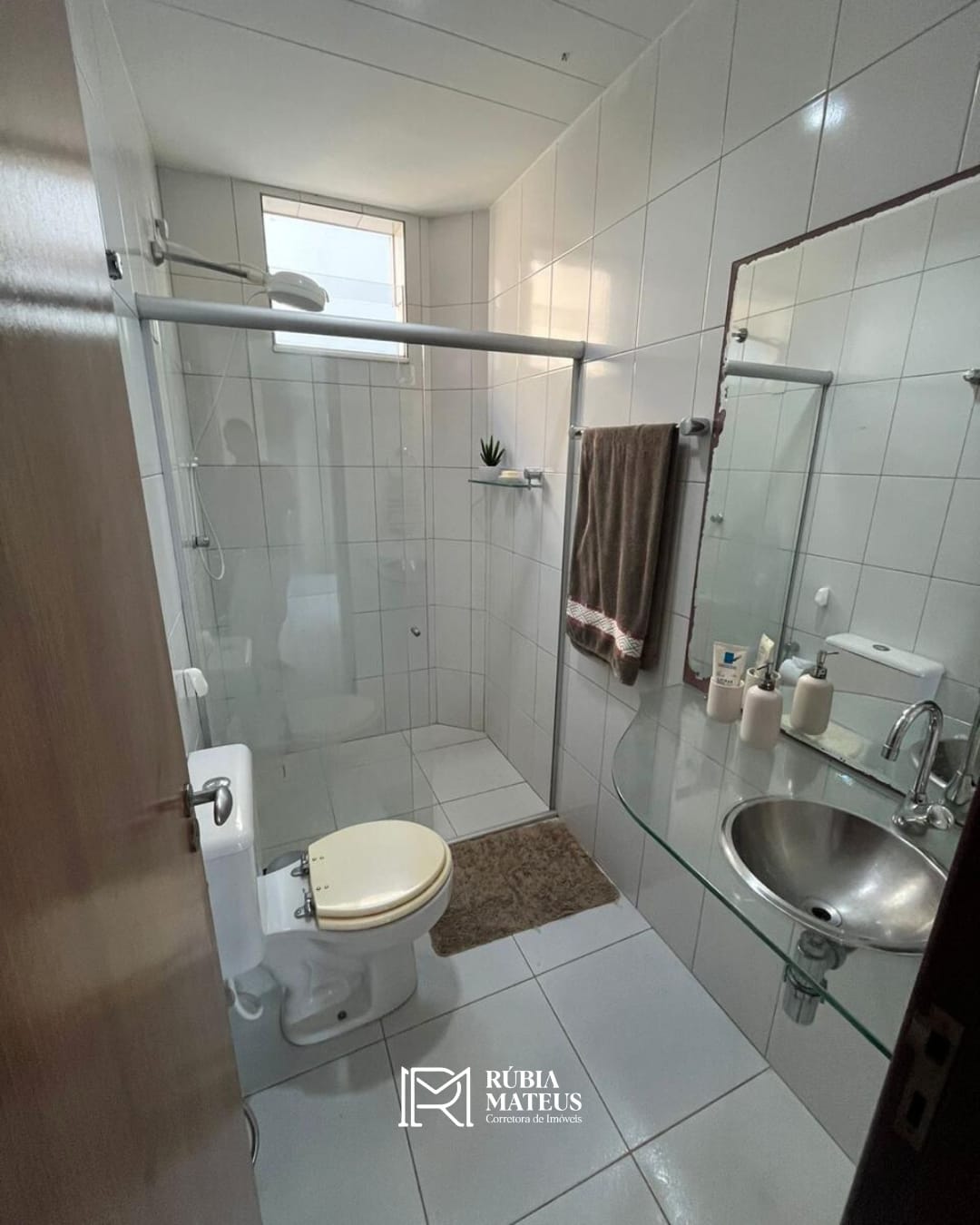 Foto do imóvel: Casa de Condomínio com 4 Quartos à Venda, 197 m² em Parque do Jiqui - Parnamirim