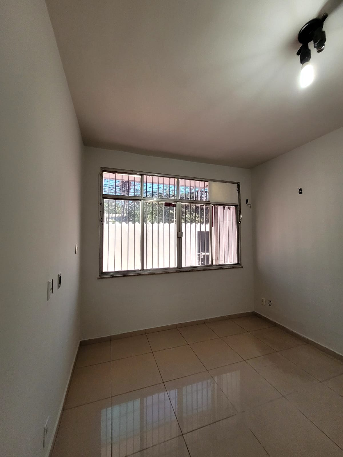 Imagem Casa com 4 Quartos à Venda, 247 m² em Rancho Novo - Nova Iguaçu