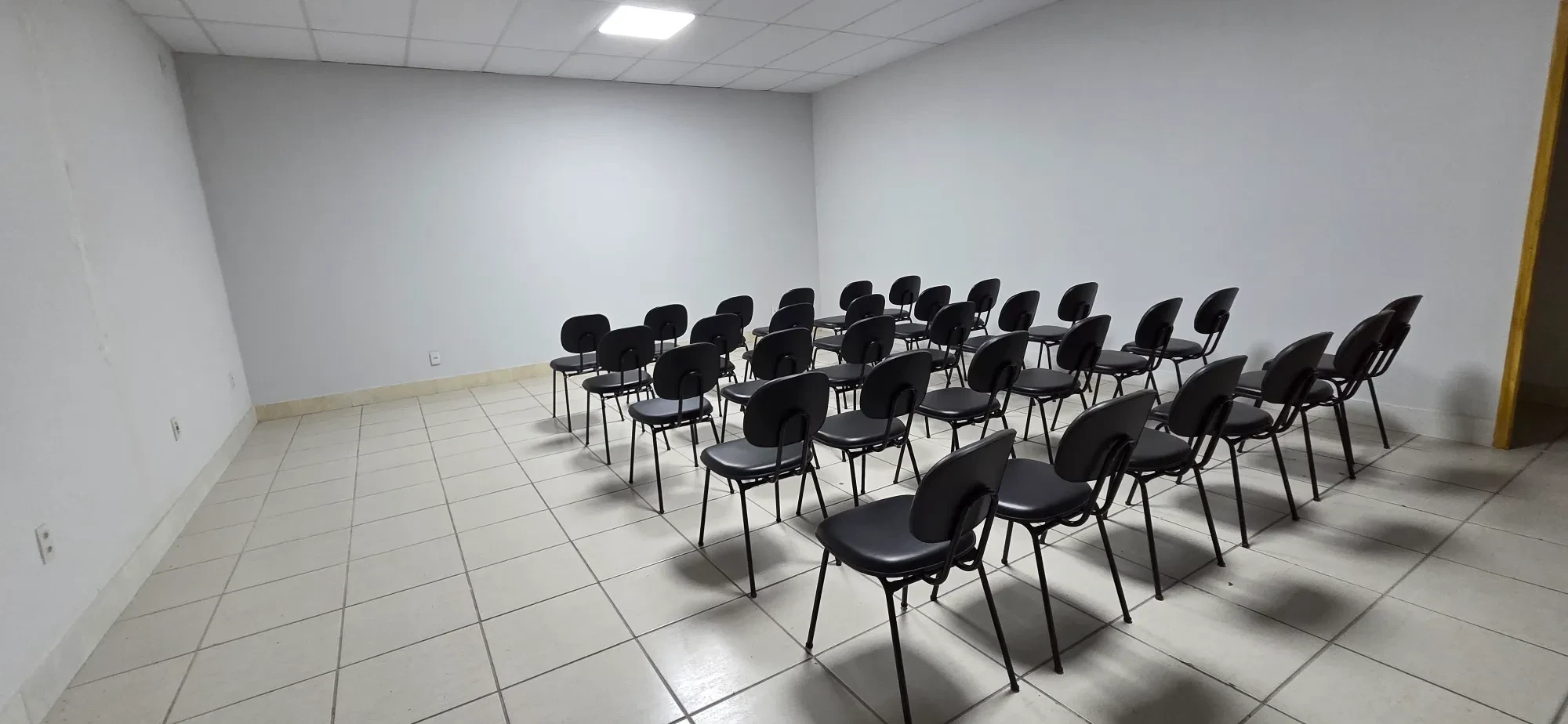 Imagem Sala Comercial para Alugar, 14 m² em Centro - Simões Filho