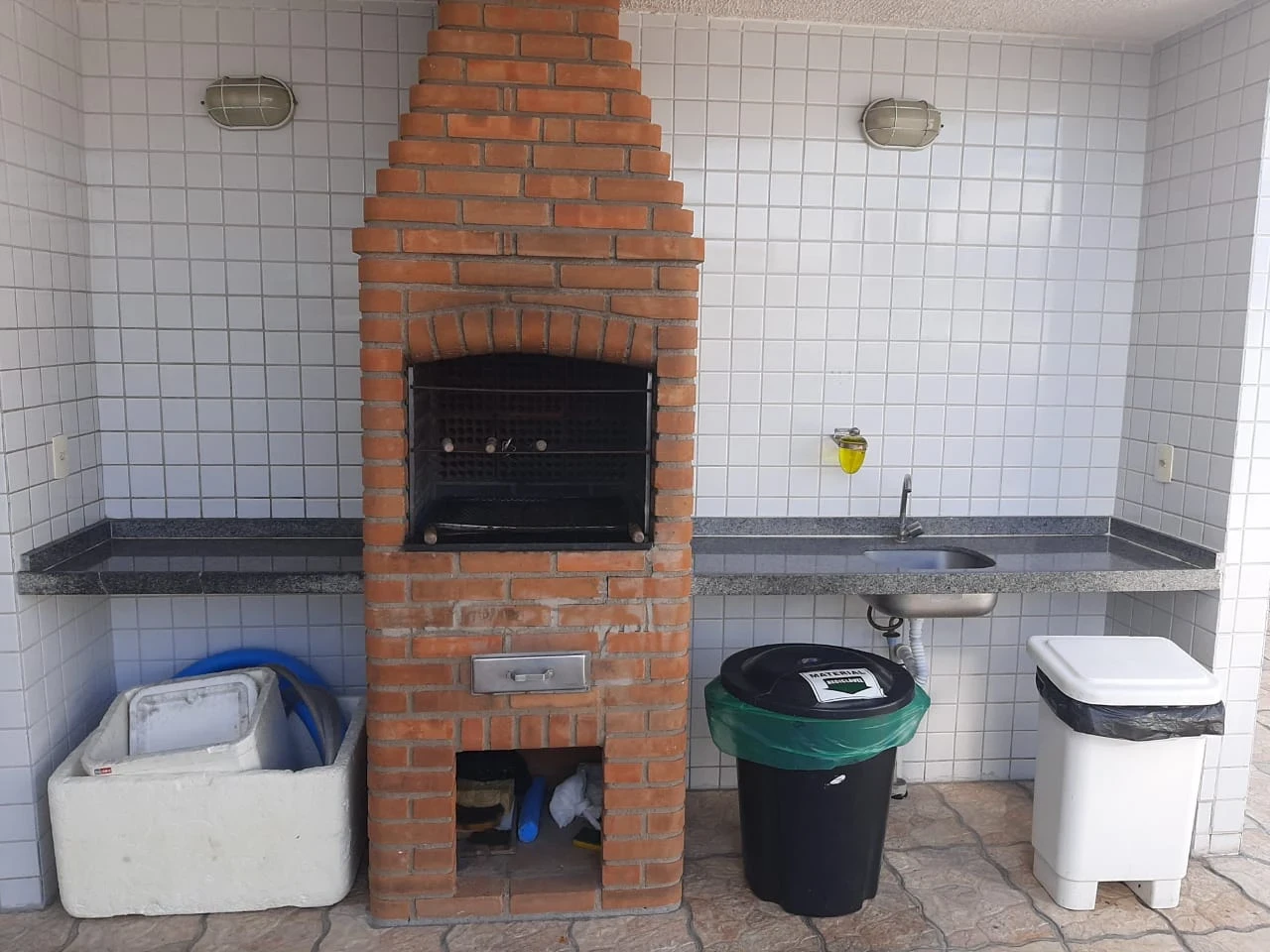 Foto do imóvel: Apartamento com 3 Quartos à Venda ou Locação, 66 m² em Campo Grande - Recife