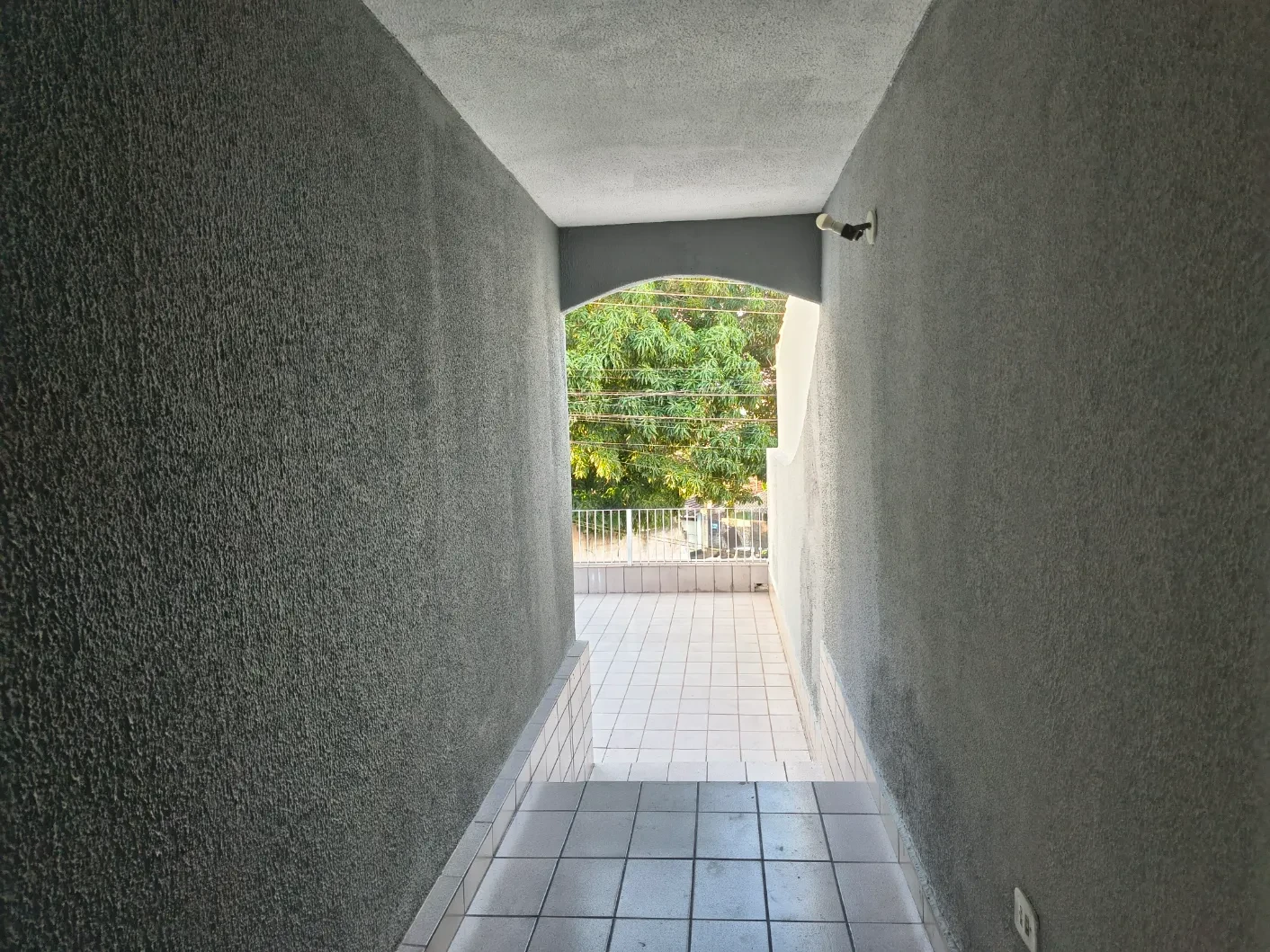 Imagem Casa com 2 Quartos para Alugar, 69 m² em Parque Santo Antônio - Jacareí