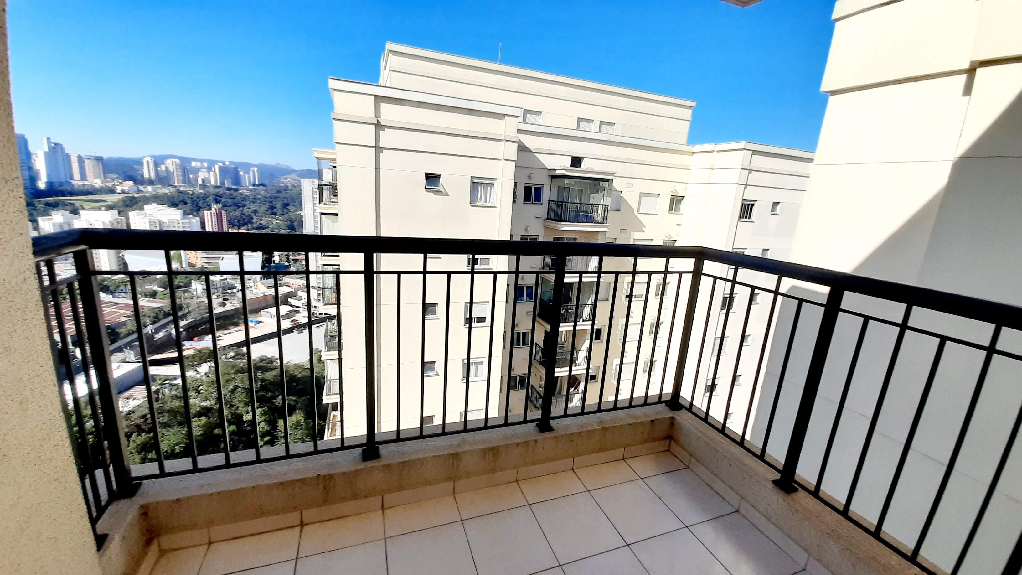 Imagem Apartamento com 2 Quartos para Alugar, 69 m²em Jardim Tupanci - Barueri