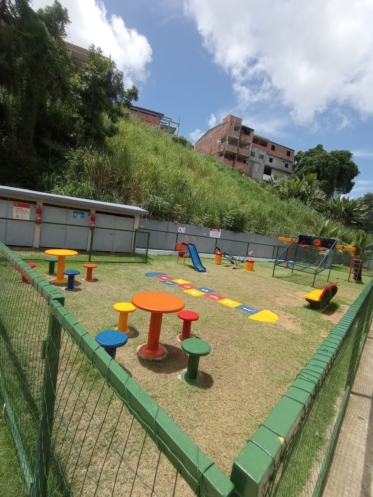 Imagem Apartamento com 2 Quartos à Venda, 52 m²em Jardim Nova Esperança - Salvador