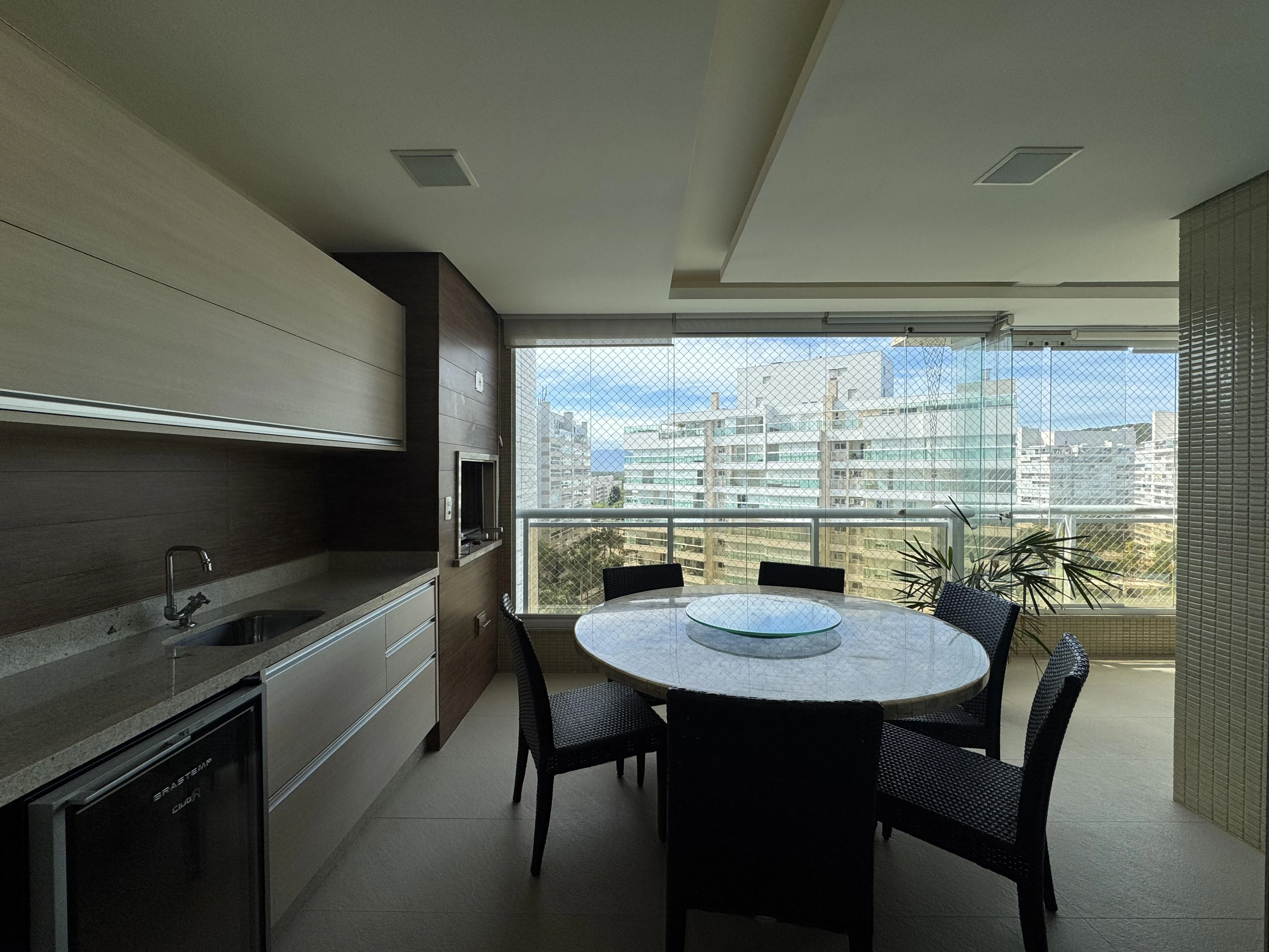 Imagem Apartamento com 4 Quartos à Venda, 147 m² em Riviera - Bertioga