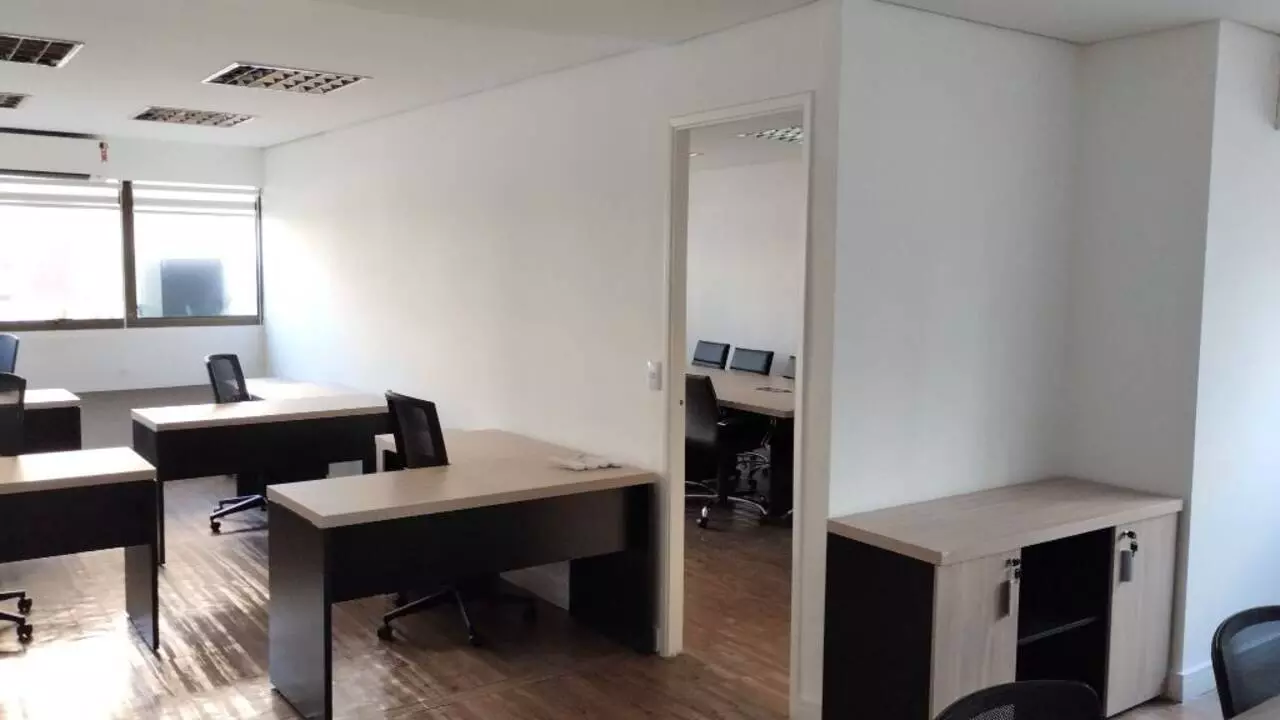 Imagem Sala Comercial à Venda ou Locação, 133 m² em Vila Olímpia - São Paulo