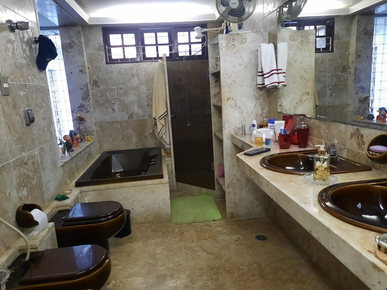 Foto do imóvel: Casa com 4 Quartos à Venda ou Locação, 400 m² em Ilha do Leite - Recife