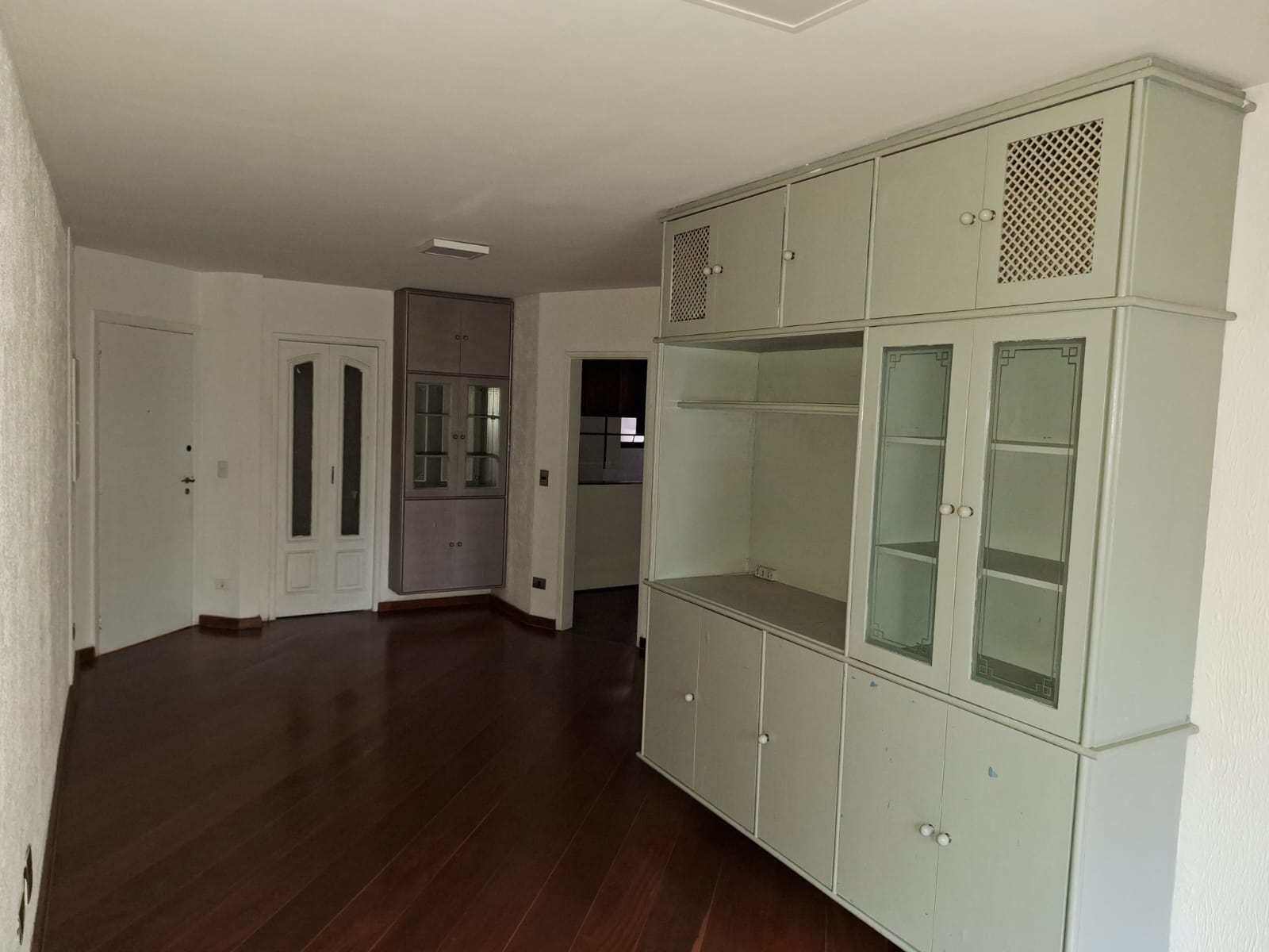 Imagem Apartamento com 2 Quartos à Venda, 68 m² em Cerqueira César - São Paulo