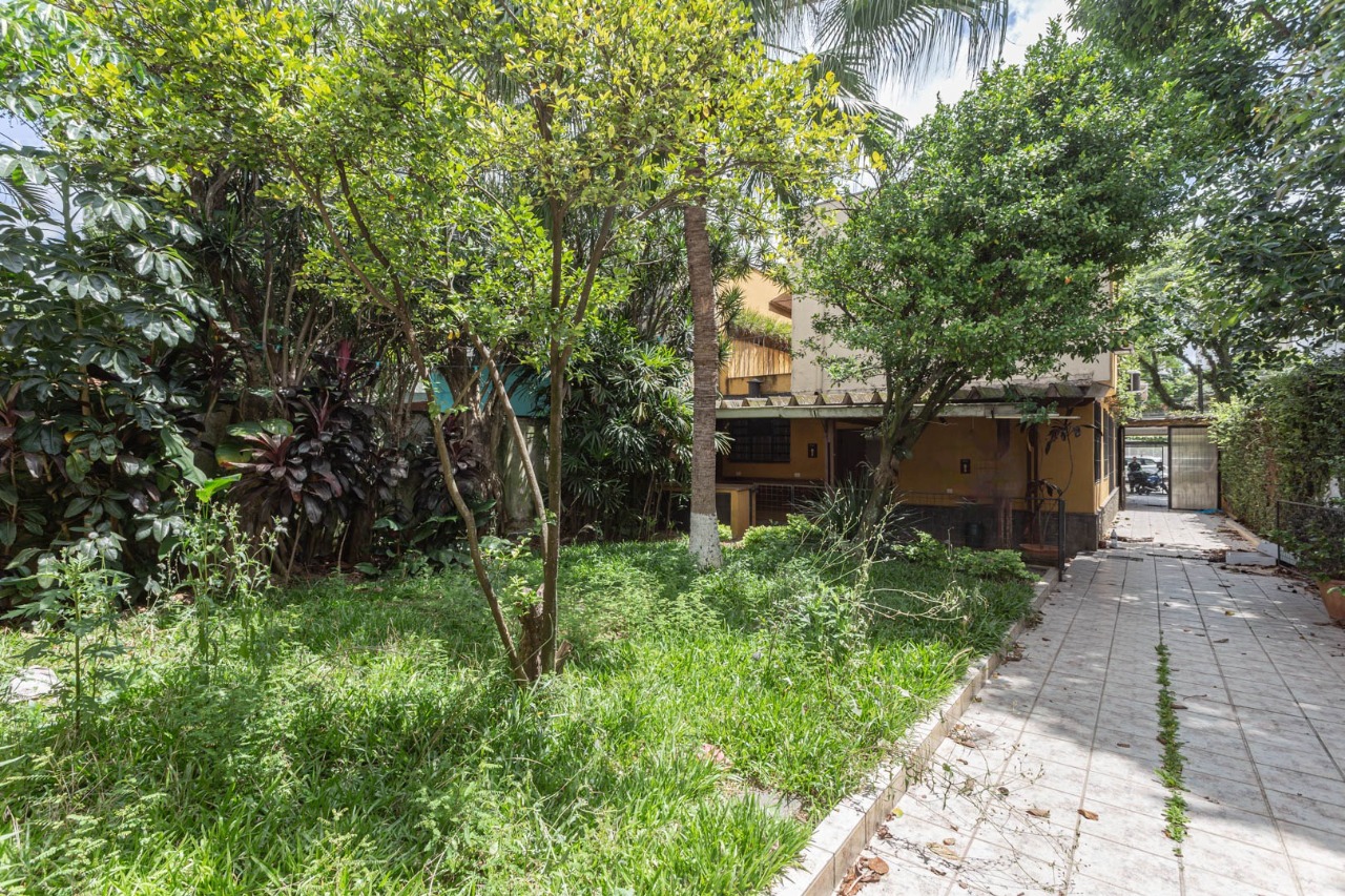 Imagem Casa com 2 Quartos à Venda ou Locação, 237 m² em Cidade Monções - São Paulo