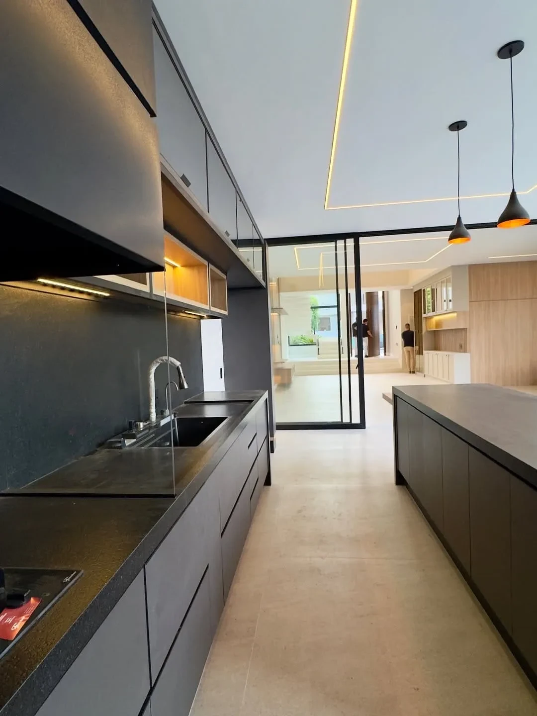 Imagem Casa de Condomínio com 3 Quartos à Venda, 314 m² em Swiss Park - Campinas