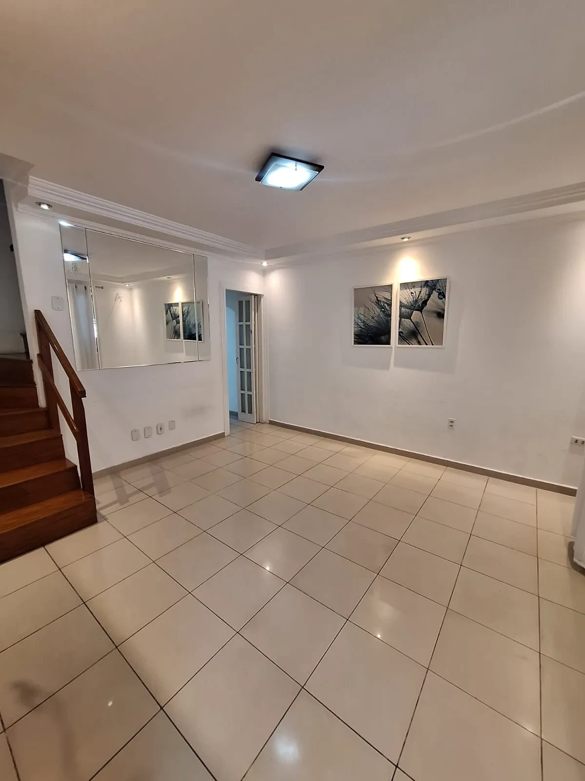 Imagem Sobrado com 3 Quartos à Venda, 180 m² em Jardim Pinhal - Guarulhos