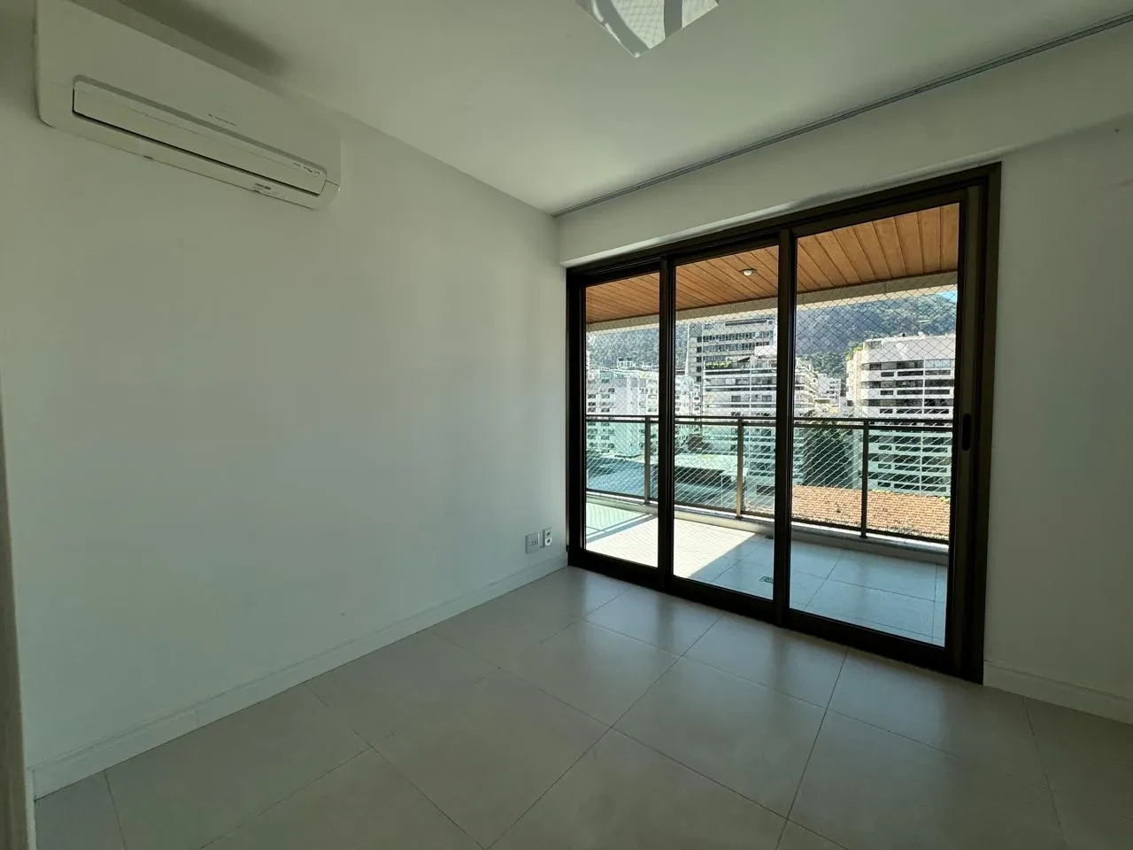 Foto do imóvel: Apartamento com 3 Quartos à Venda, 106 metros em Botafogo - Rio de Janeiro