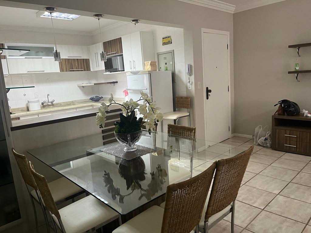 Imagem Apartamento com 3 Quartos para Temporada, 110 m² em Centro - Balneário Camboriú