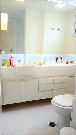 Imagem Apartamento com 3 Quartos à Venda,  em Vila Gumercindo - São Paulo